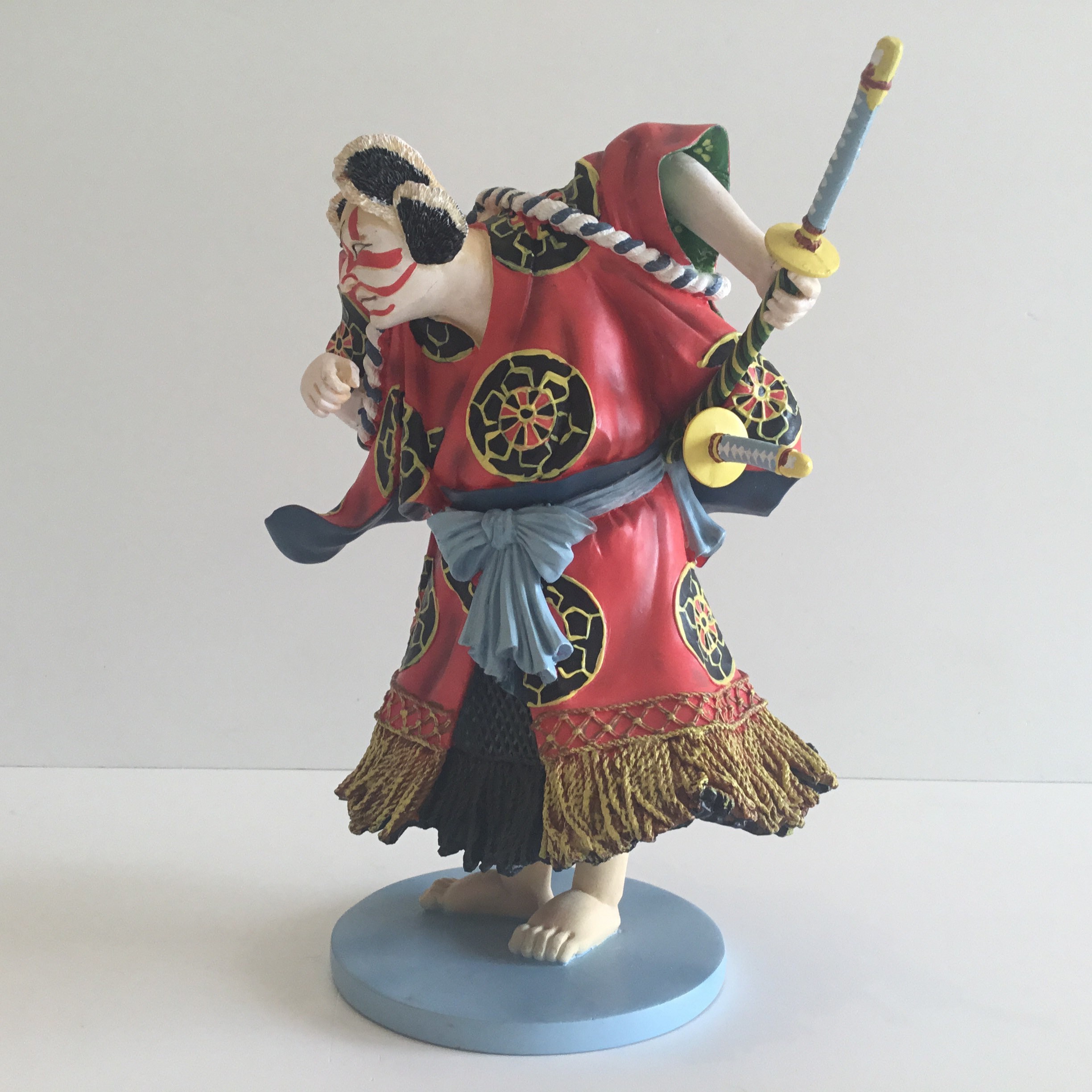 Vintage Figurine | Japanese Samurai Kunisada Parastone Sculpture, Hand-Painted Resin — photo 6 of 11