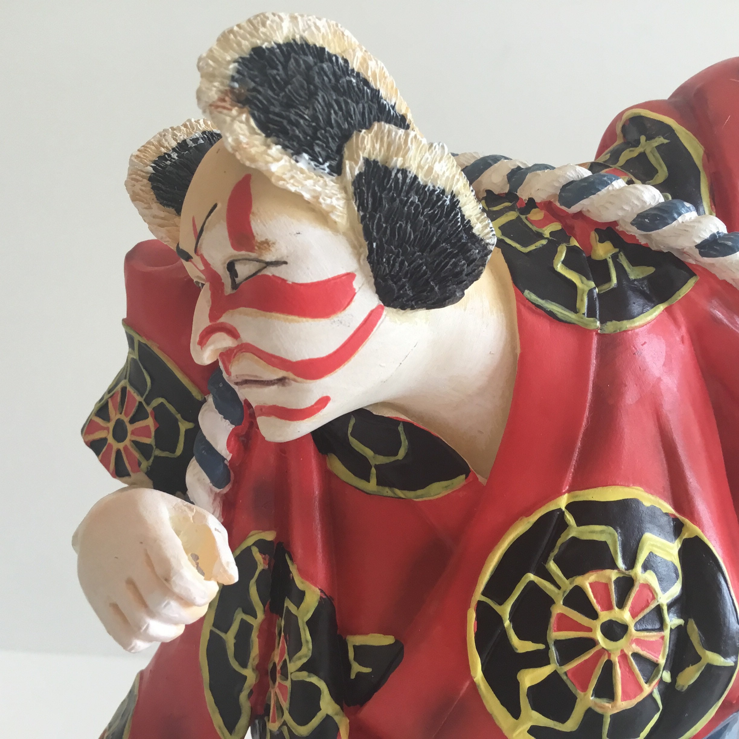 Vintage Figurine | Japanese Samurai Kunisada Parastone Sculpture, Hand-Painted Resin — photo 10 of 11