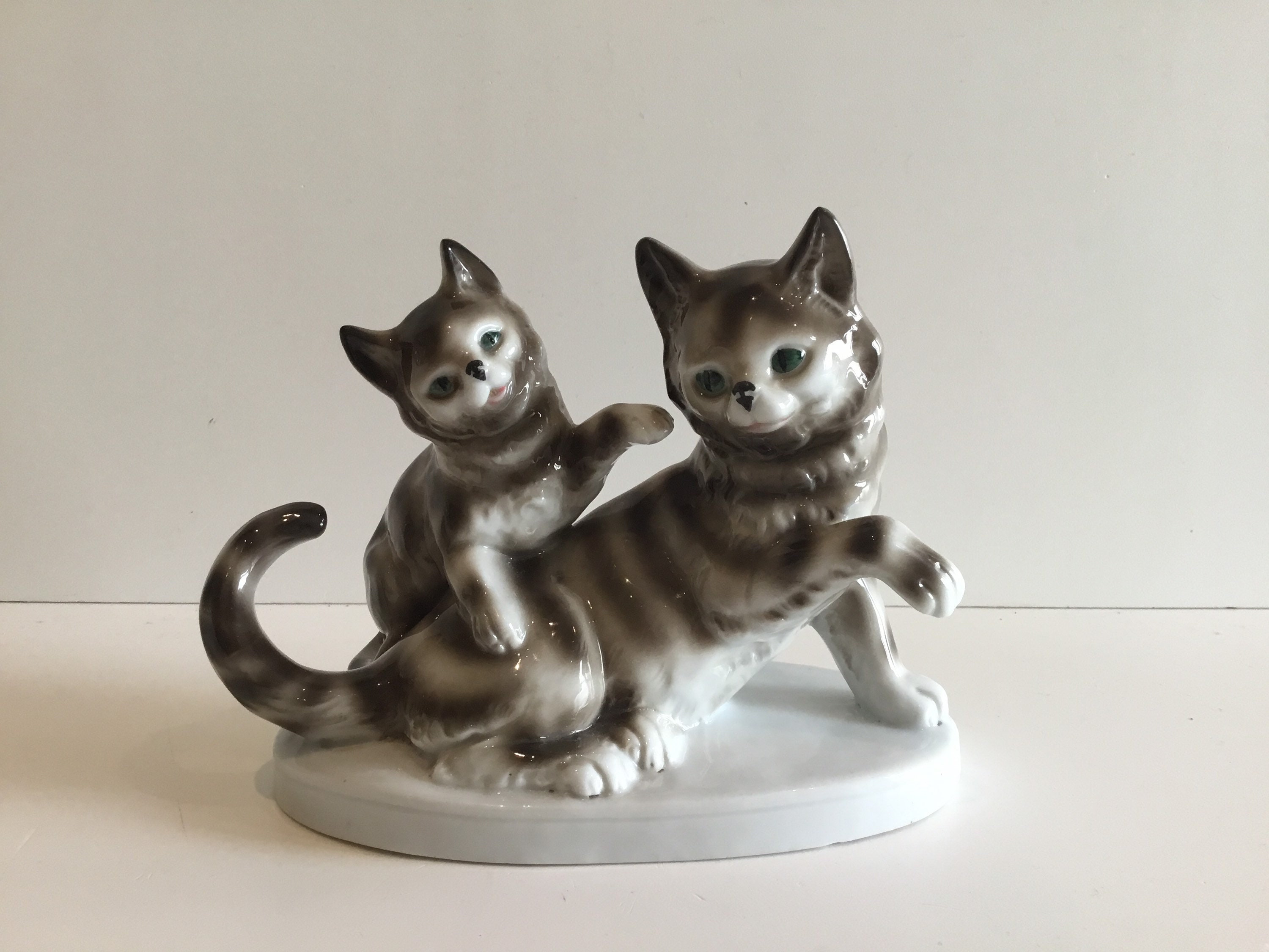 Antique Porcelain Cats | Carl Schneider Grafenthal 1910s Germany, Pair Marked 7337 — photo 2 of 9