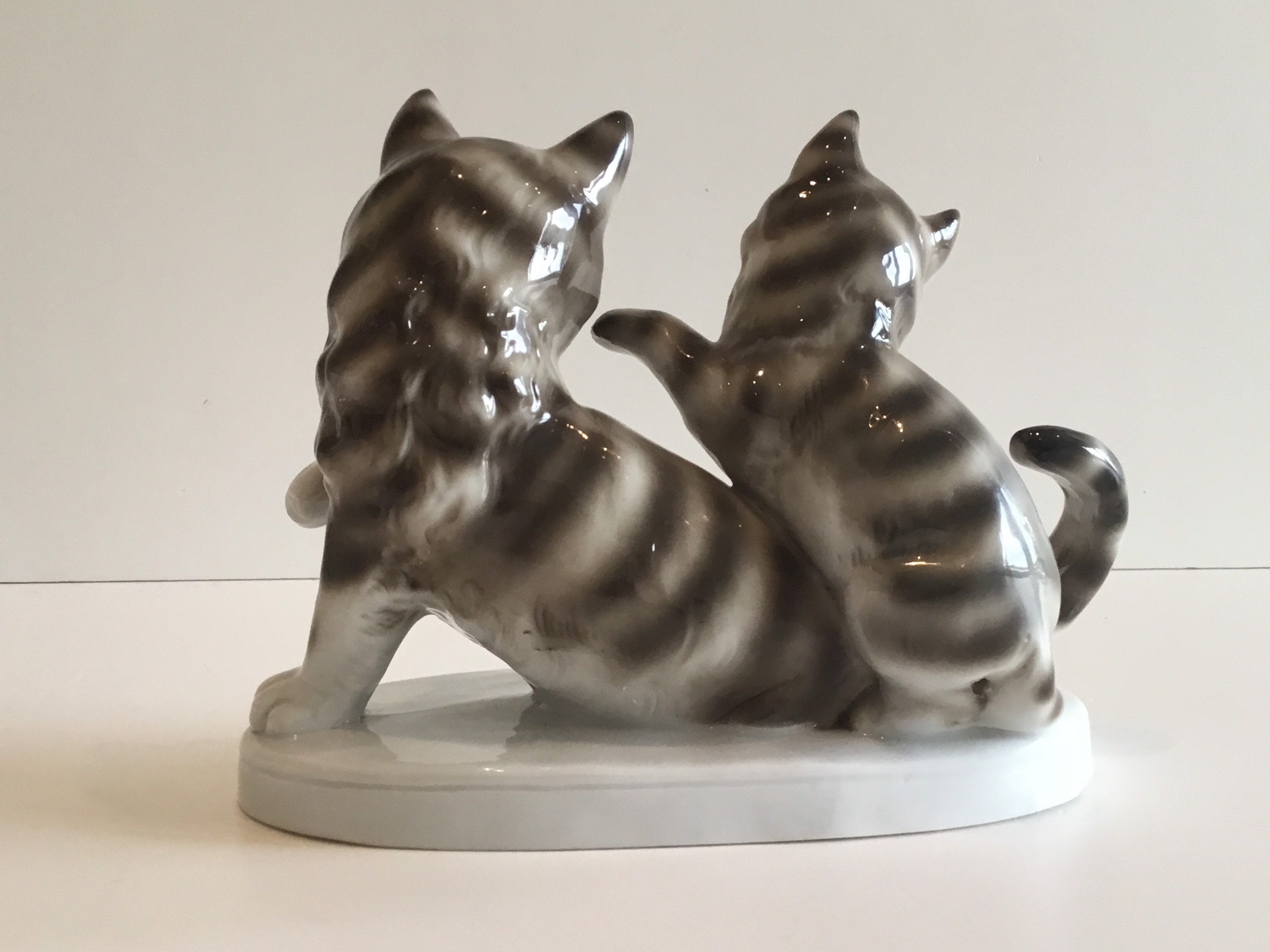 Antique Porcelain Cats | Carl Schneider Grafenthal 1910s Germany, Pair Marked 7337 — photo 5 of 9