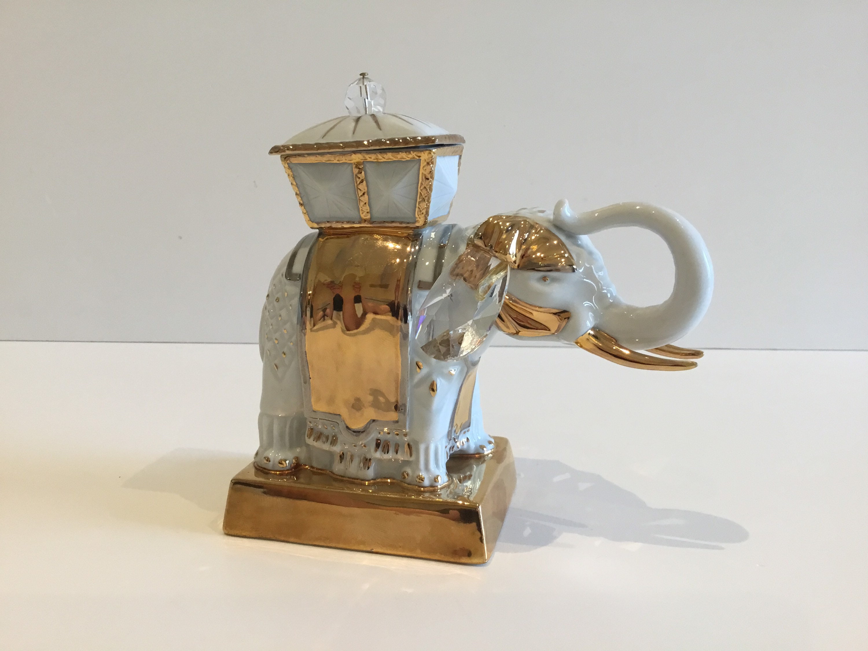 Porcelain Figurine | Elephant 1950s Carpié Luxury Made In Italy — photo 3 of 10