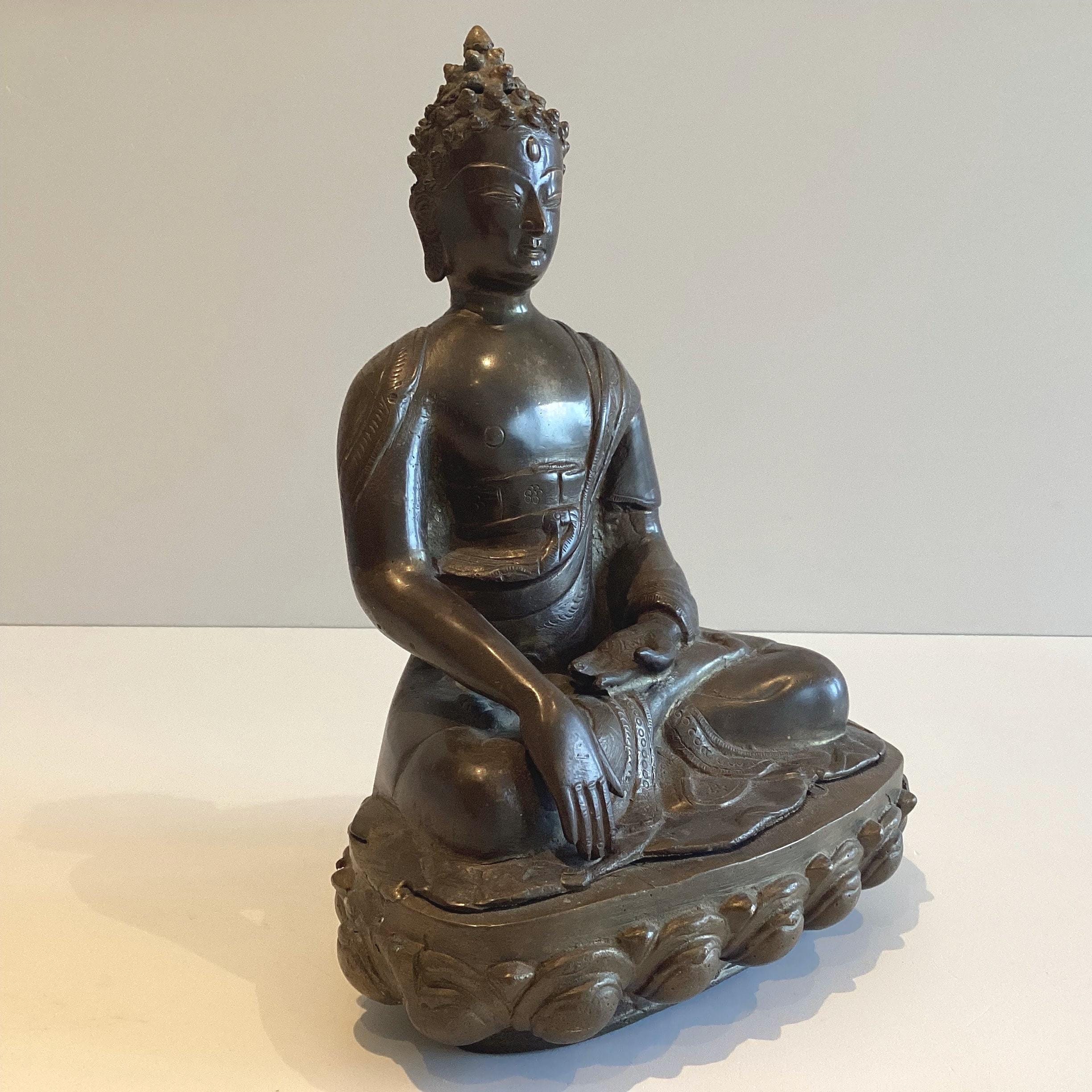 Vintage Bronze Buddha | 1950s India Bhumisparsha Mudra Meditation Statue — photo 6 of 9