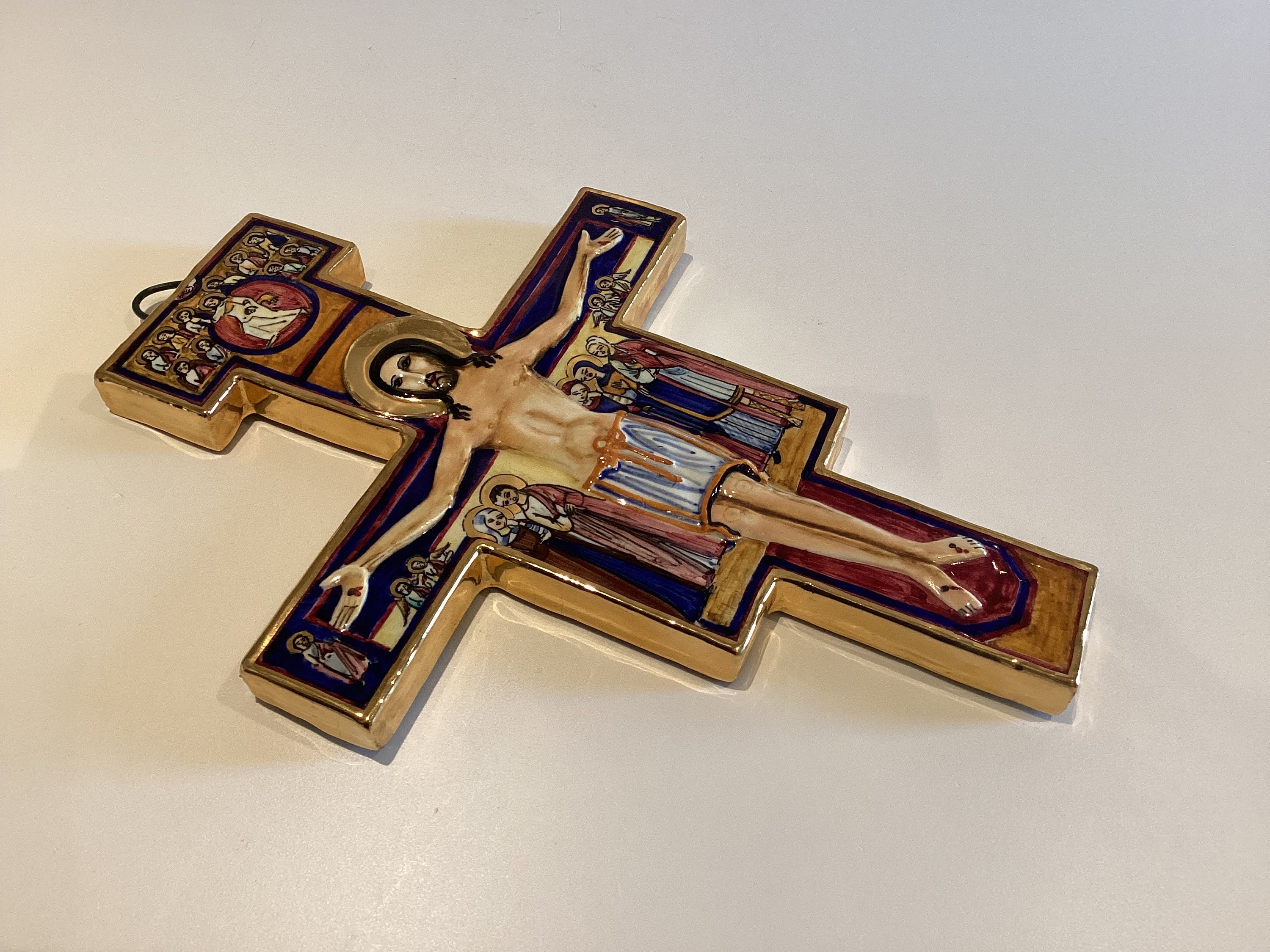 Ceramic Crucifix | 1950s Assisi Italy, San Damiano Handmade Cross Gold Painted Replica — photo 7 of 8