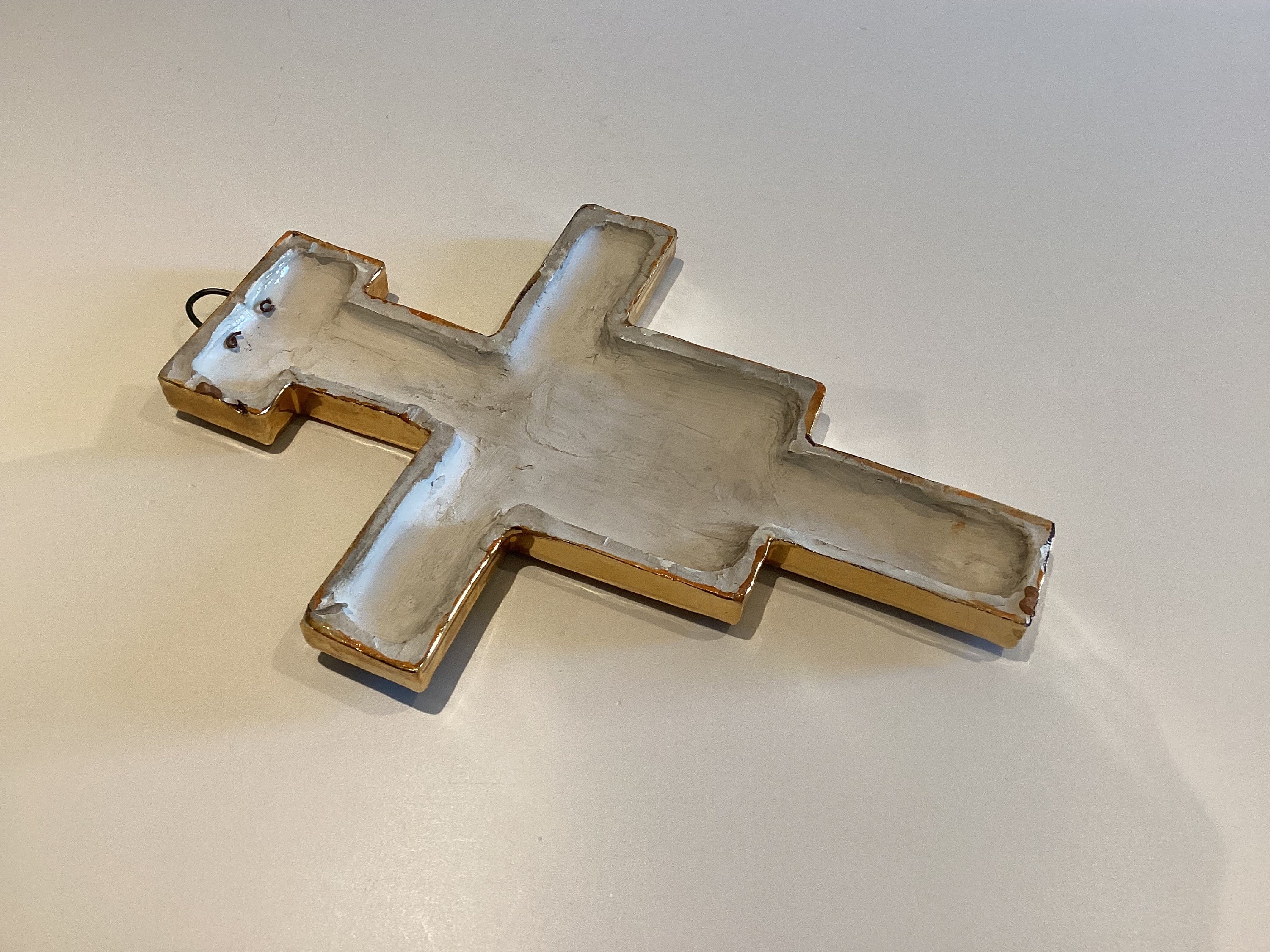 Ceramic Crucifix | 1950s Assisi Italy, San Damiano Handmade Cross Gold Painted Replica — photo 8 of 8