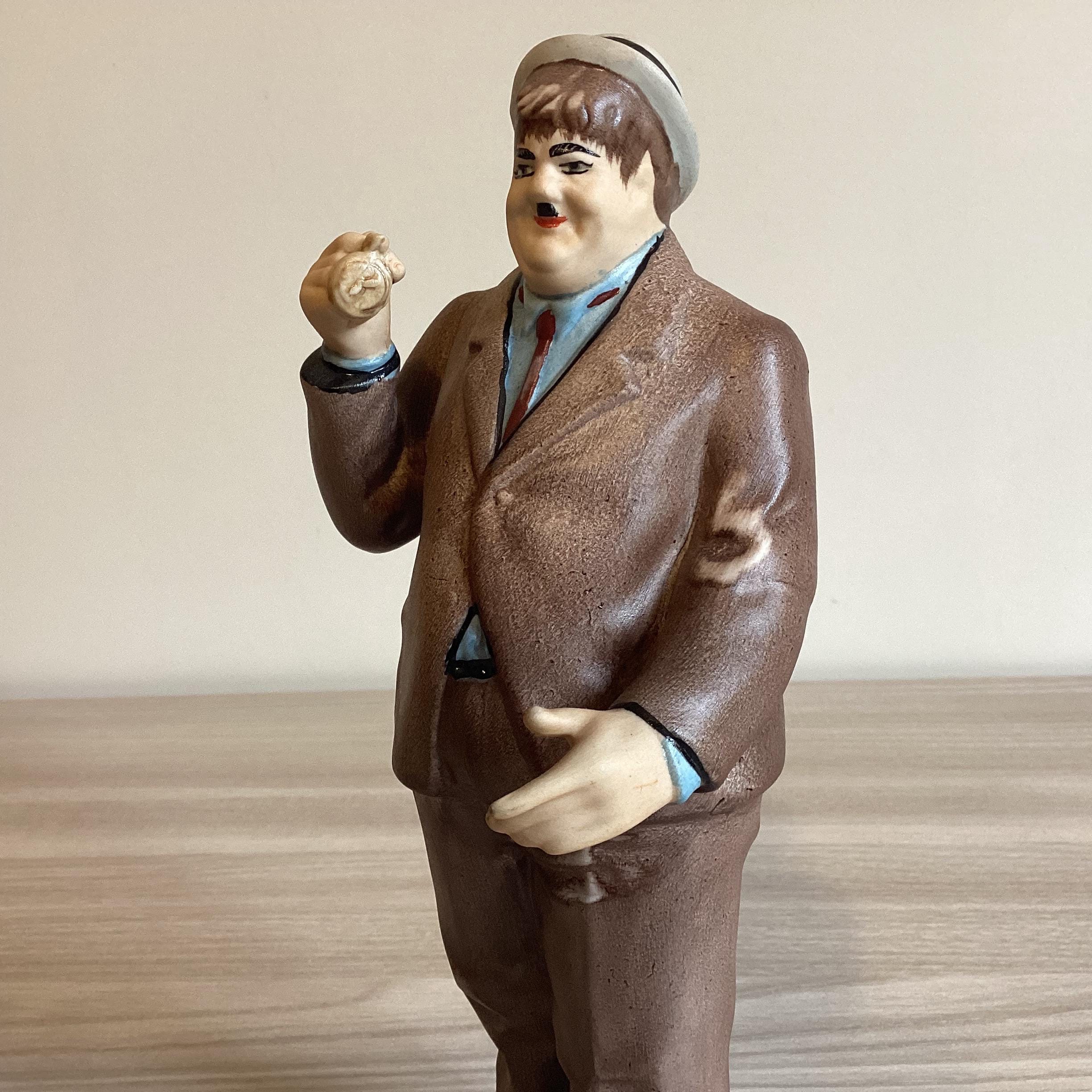 Vintage Figurine | Arpo Romania 1950s Oliver Hardy, Hand Painted Collectible — photo 6 of 9