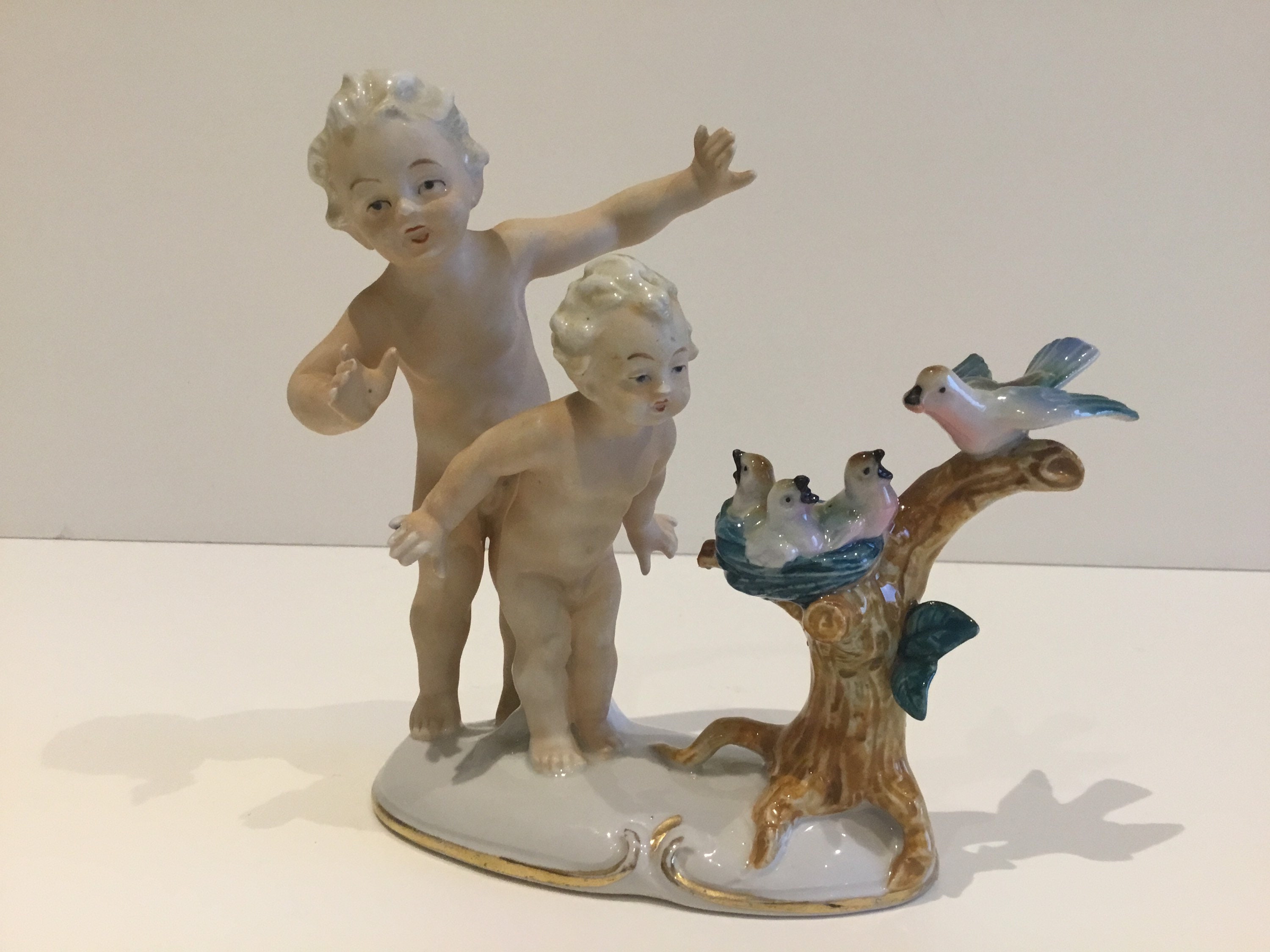 Vintage Porcelain | 1930s Carl Scheidig Grafenthal German Figurine, Children with Birds — photo 4 of 11