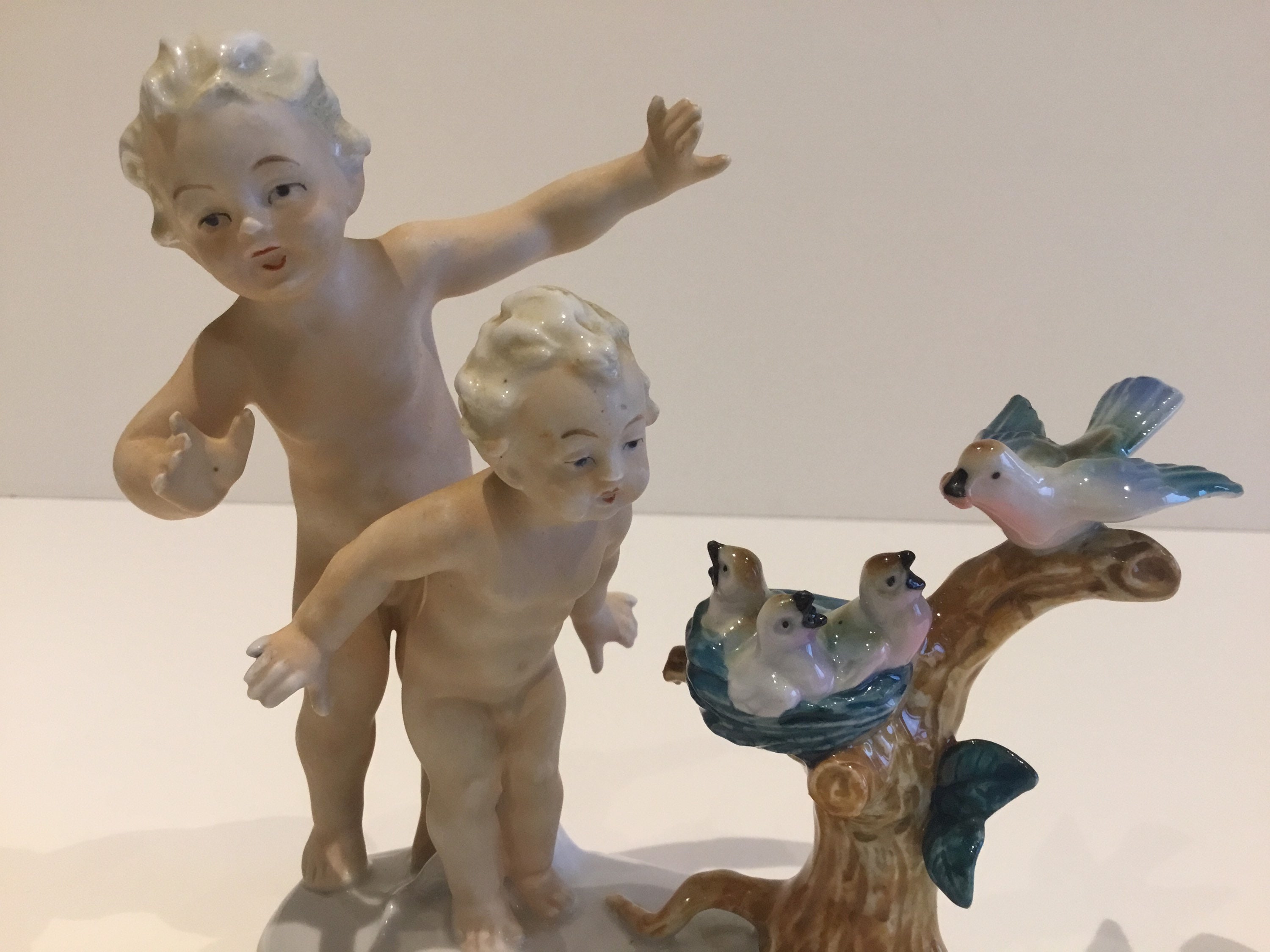 Vintage Porcelain | 1930s Carl Scheidig Grafenthal German Figurine, Children with Birds — photo 7 of 11