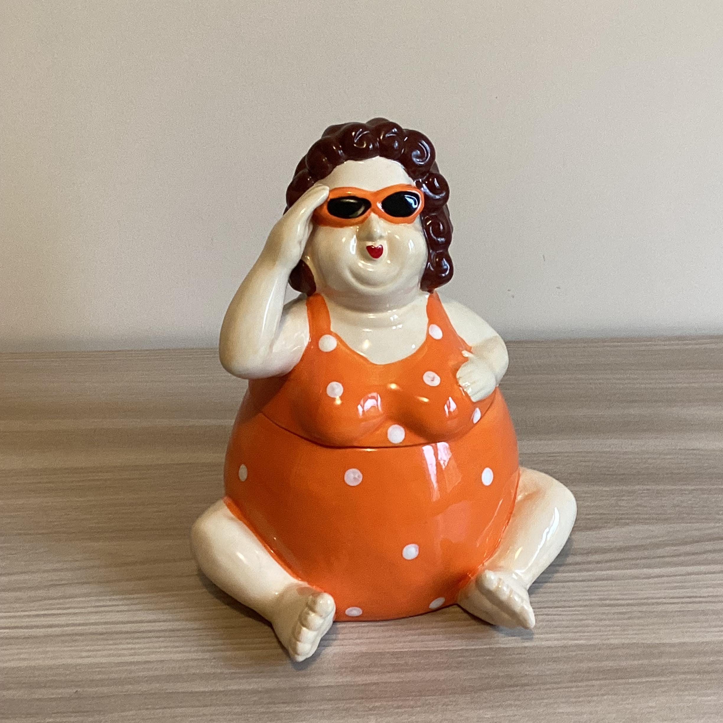 Vintage Porcelain | 1980s Villa d'Este Biscuit Jar, Hand-Painted Collectible Figurine — photo 3 of 9