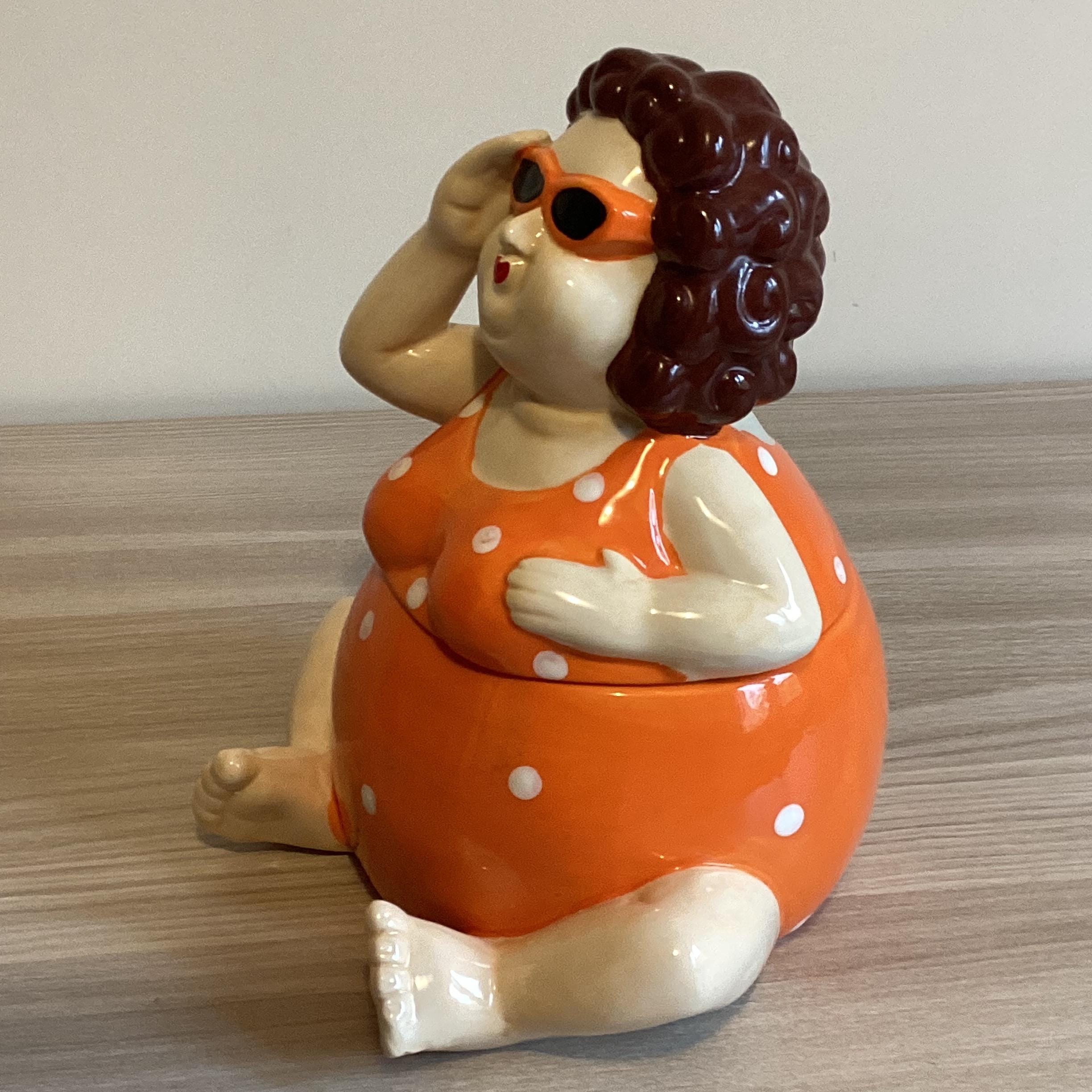 Vintage Porcelain | 1980s Villa d'Este Biscuit Jar, Hand-Painted Collectible Figurine — photo 8 of 9