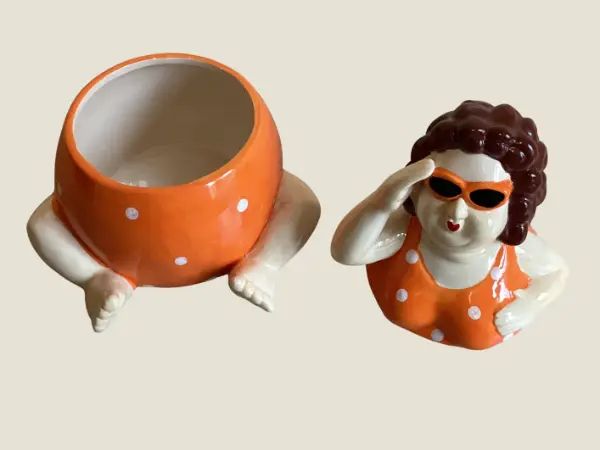 Vintage Porcelain | 1980s Villa d'Este Biscuit Jar, Hand-Painted Collectible Figurine