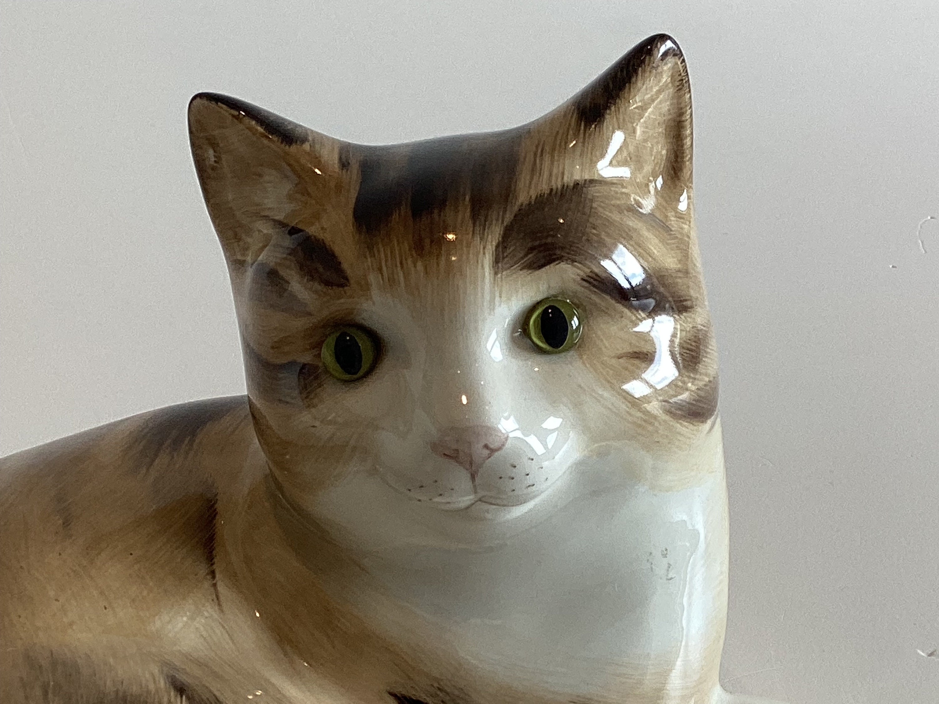 Vintage Porcelain Cat | Just Cat & Friends 1970s England, Glass Eyes Hand Painted Figurine — photo 4 of 8