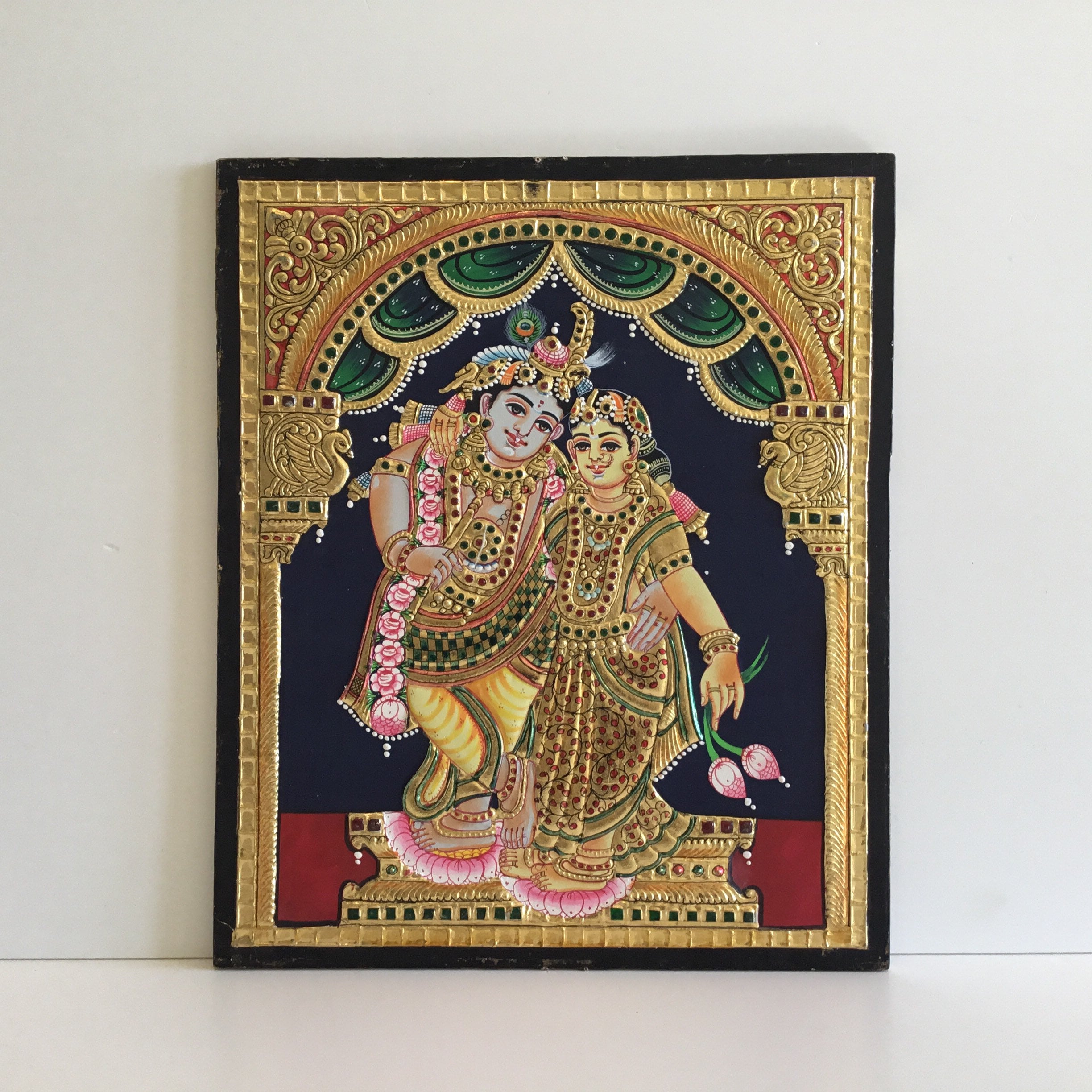 Indian Painting – Krishna & Radha, 1950s Hand-Painted Gold Leaf — photo 2 of 9