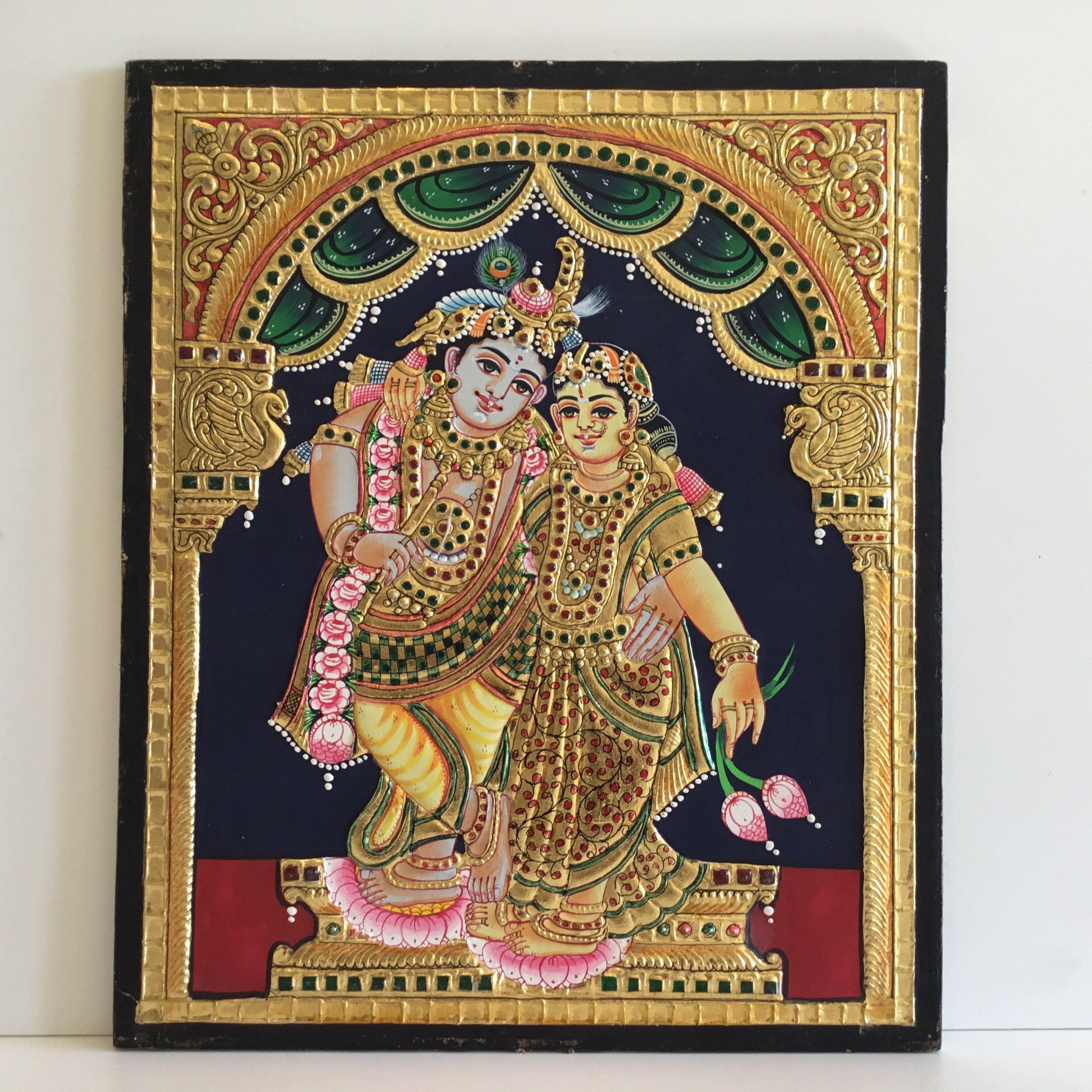 Indian Painting – Krishna & Radha, 1950s Hand-Painted Gold Leaf — photo 3 of 9