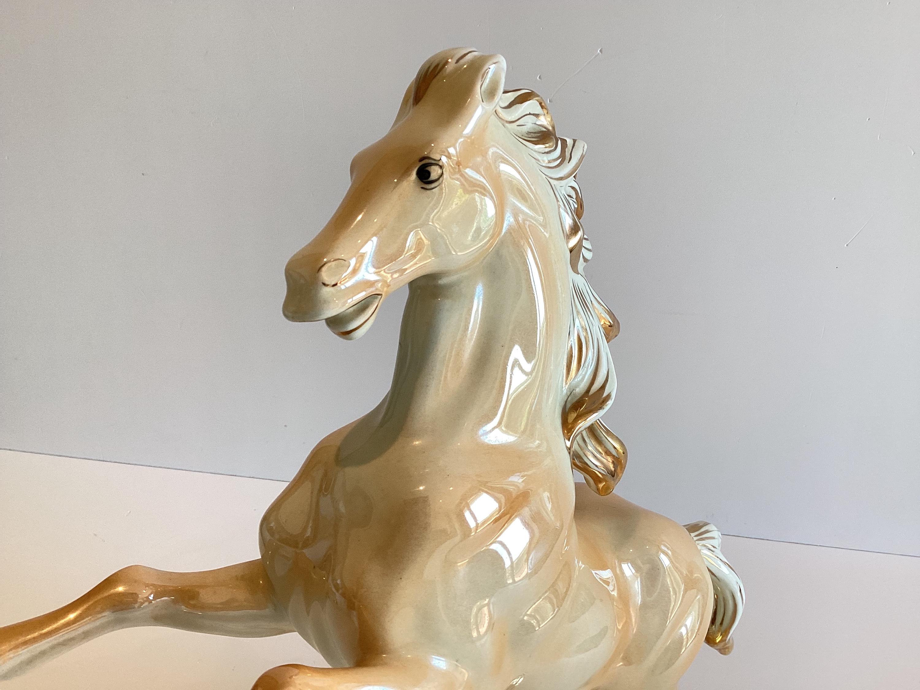Vintage Porcelain Horse | Sicas Italy 1950s Large Figurine, Amber Ivory & 24k Gold — photo 5 of 10