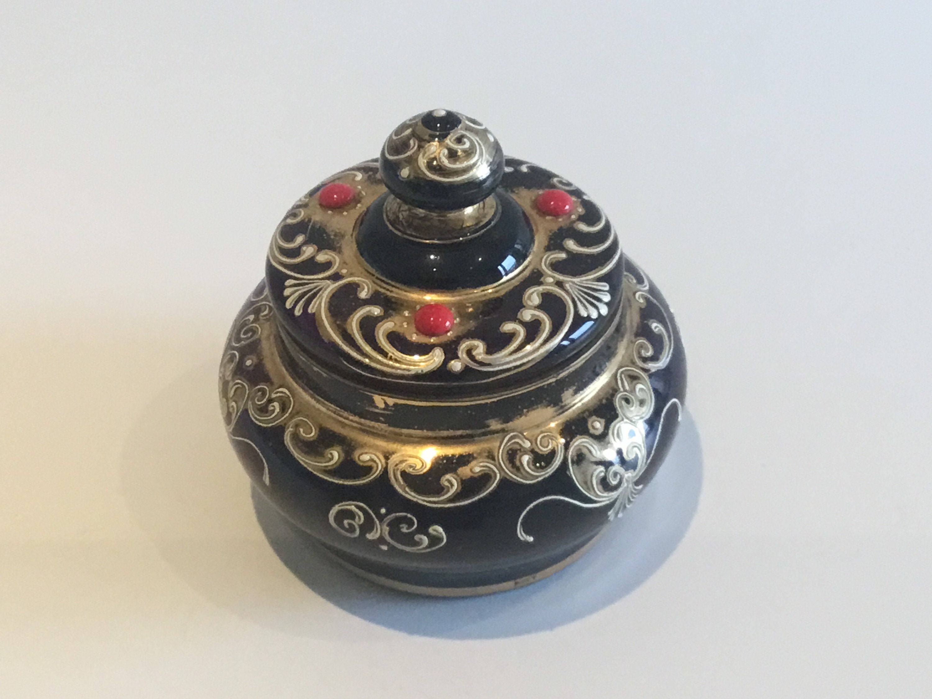 Murano Glass Box Vintage Hand-Painted Made in Italy (1950s) — photo 2 of 7