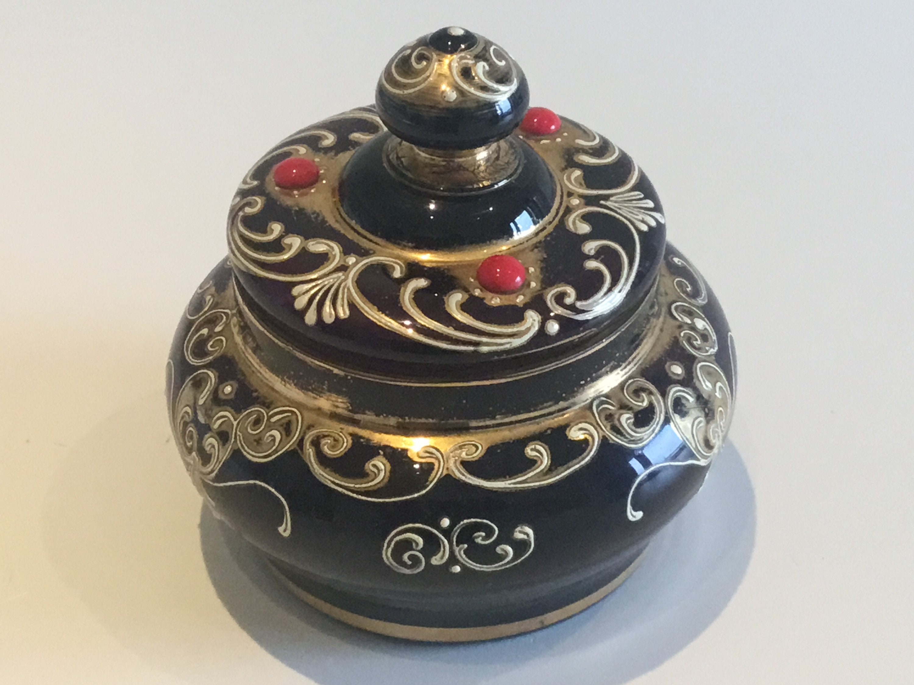 Murano Glass Box Vintage Hand-Painted Made in Italy (1950s) — photo 5 of 7