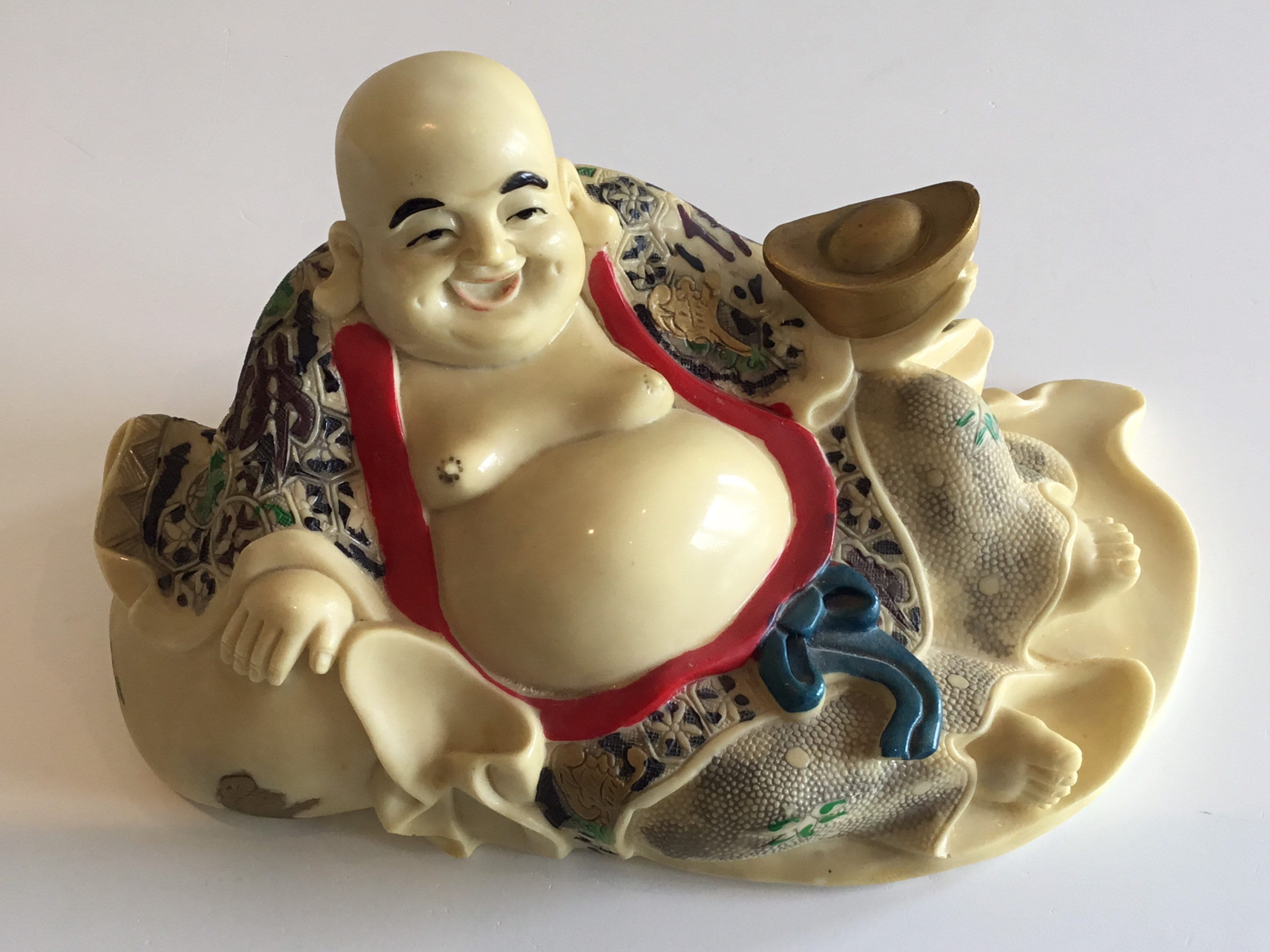 Vintage Sculpture | 1950s Ivory Resin Buddha, Hand-Painted Decorative Art — photo 4 of 7
