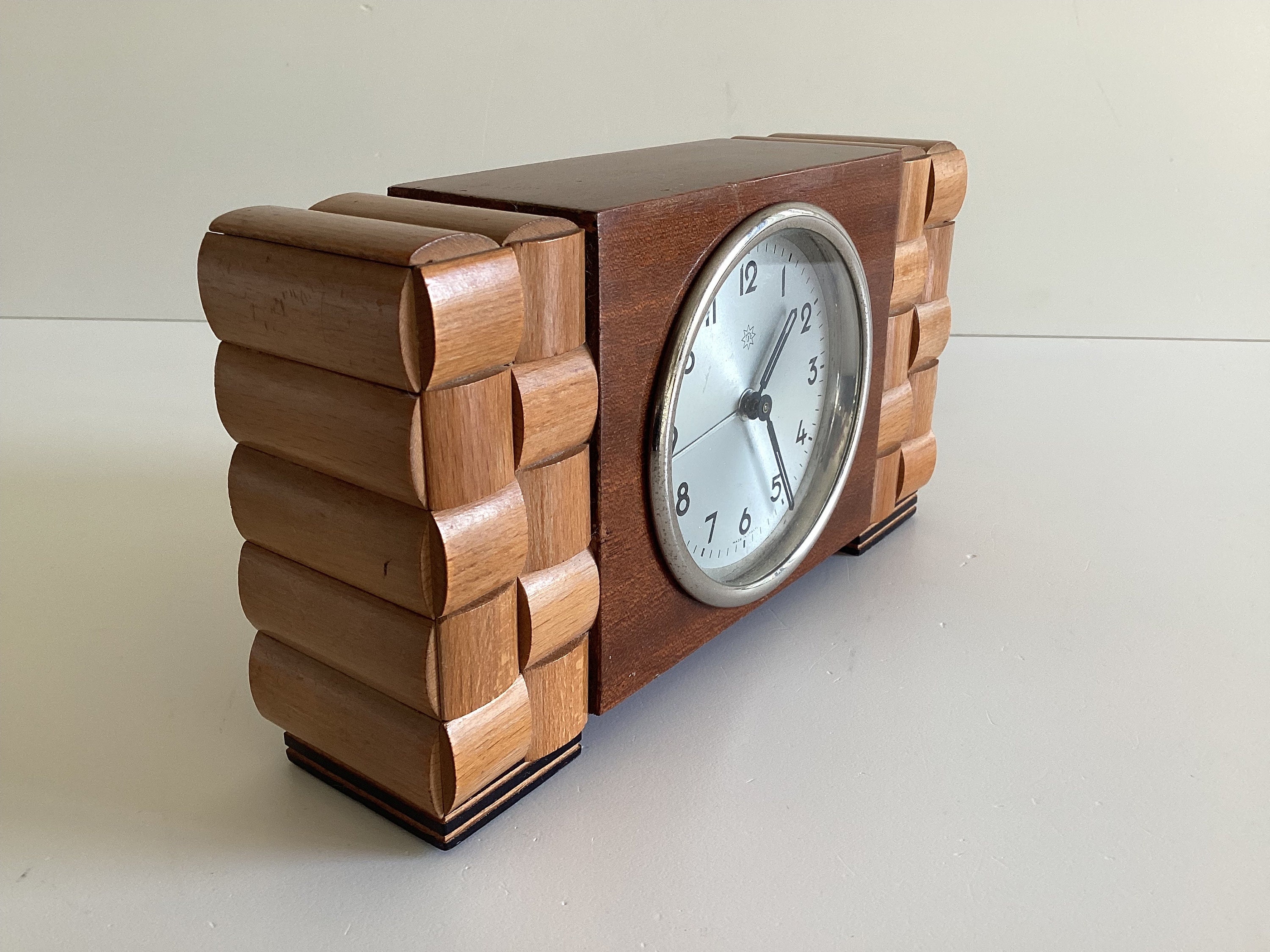 Antique Clock | 1930s Art Deco Junghans Italian Wooden Alarm, Rare Venice Workshop — photo 3 of 9