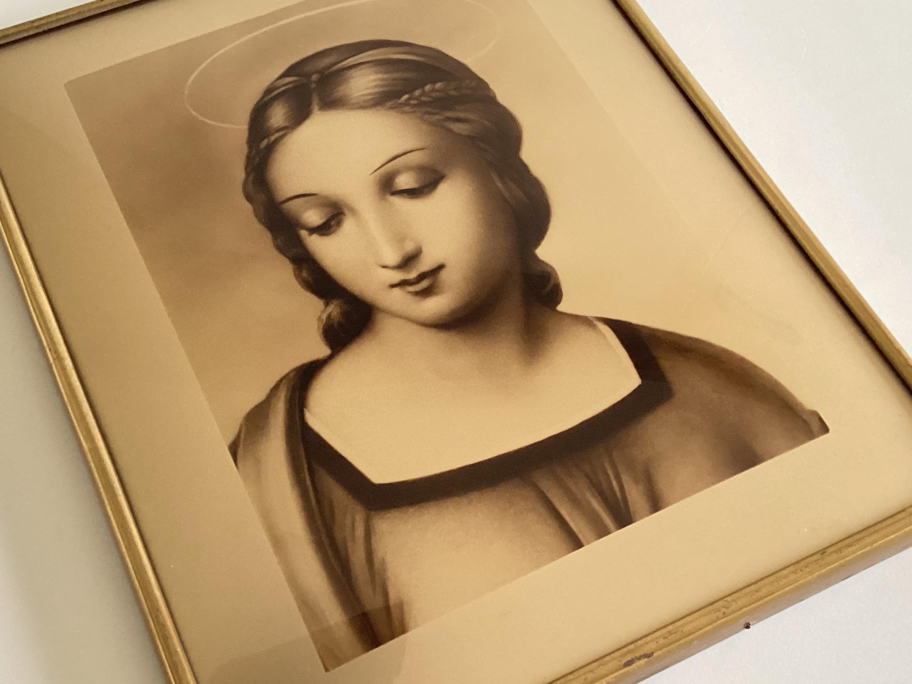 Vintage French Madonna – Raffaello Santi Silkscreen (1950s, Gold Finish) — photo 5 of 8