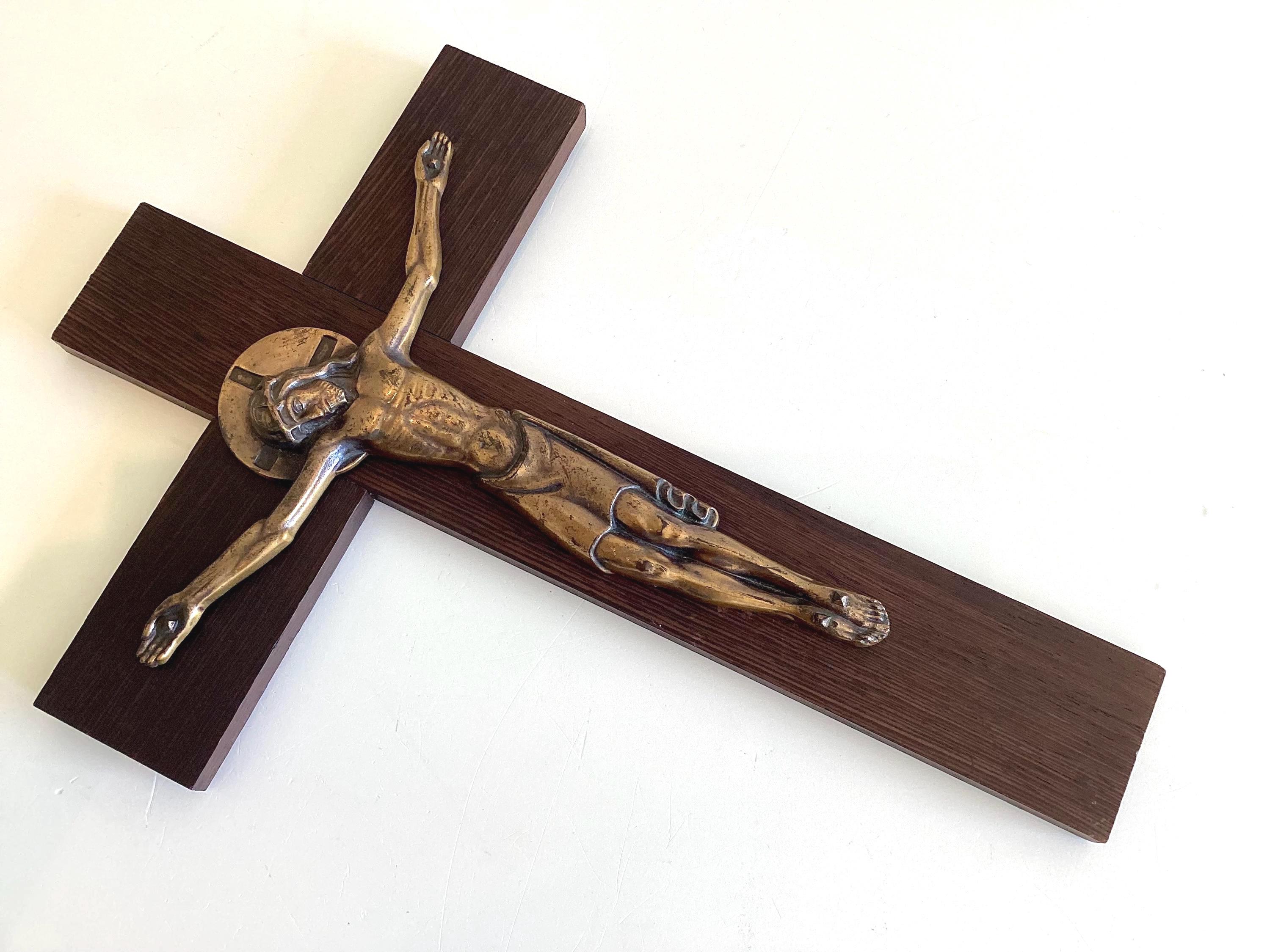 Vintage Crucifix | F. Jaques et Frères 1930s Art Deco, Bronze Christ on Pateraki Wood — photo 5 of 11
