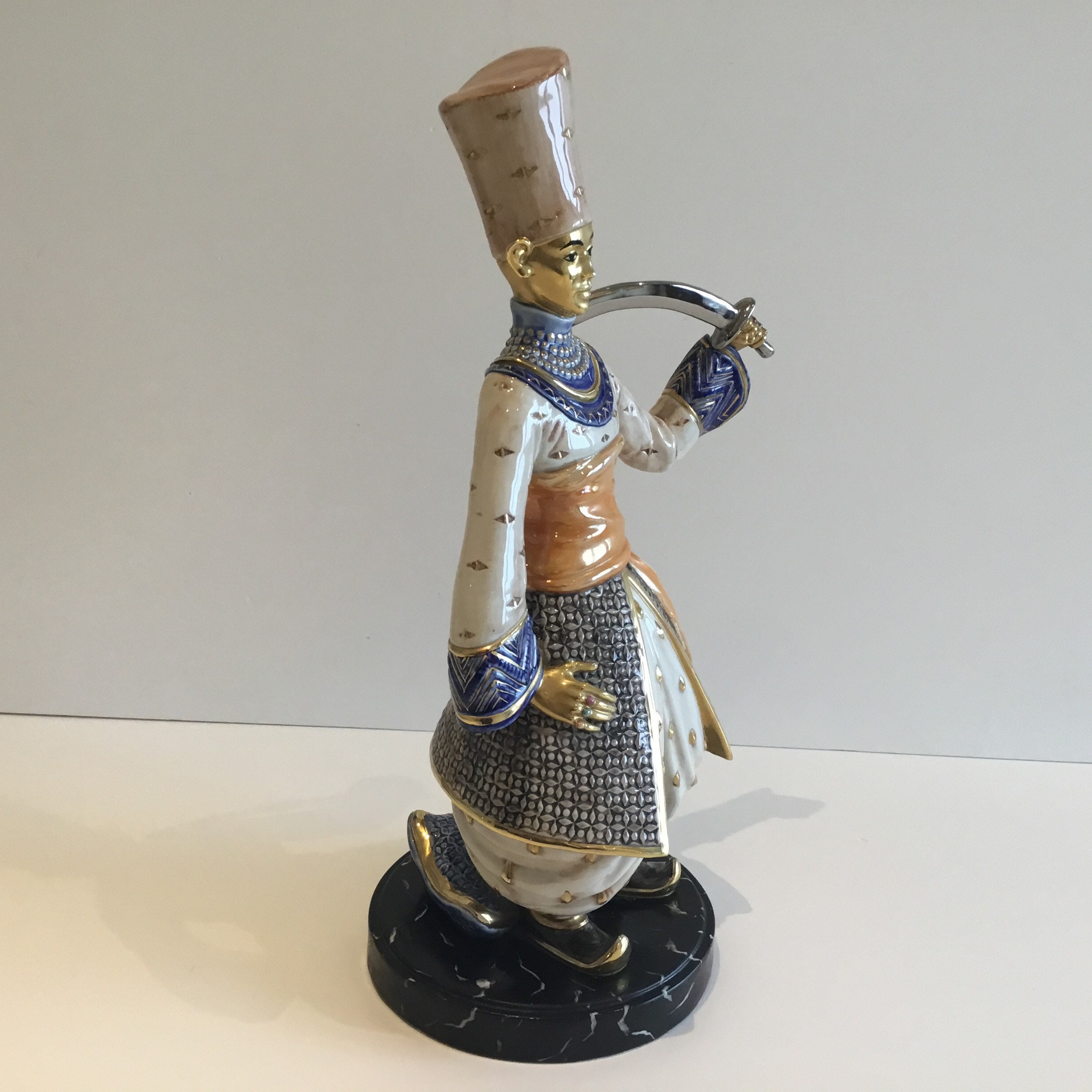 Porcelain Figurine – Large Capodimonte Edoardo Tasca, 1970s Limited Edition — photo 5 of 11