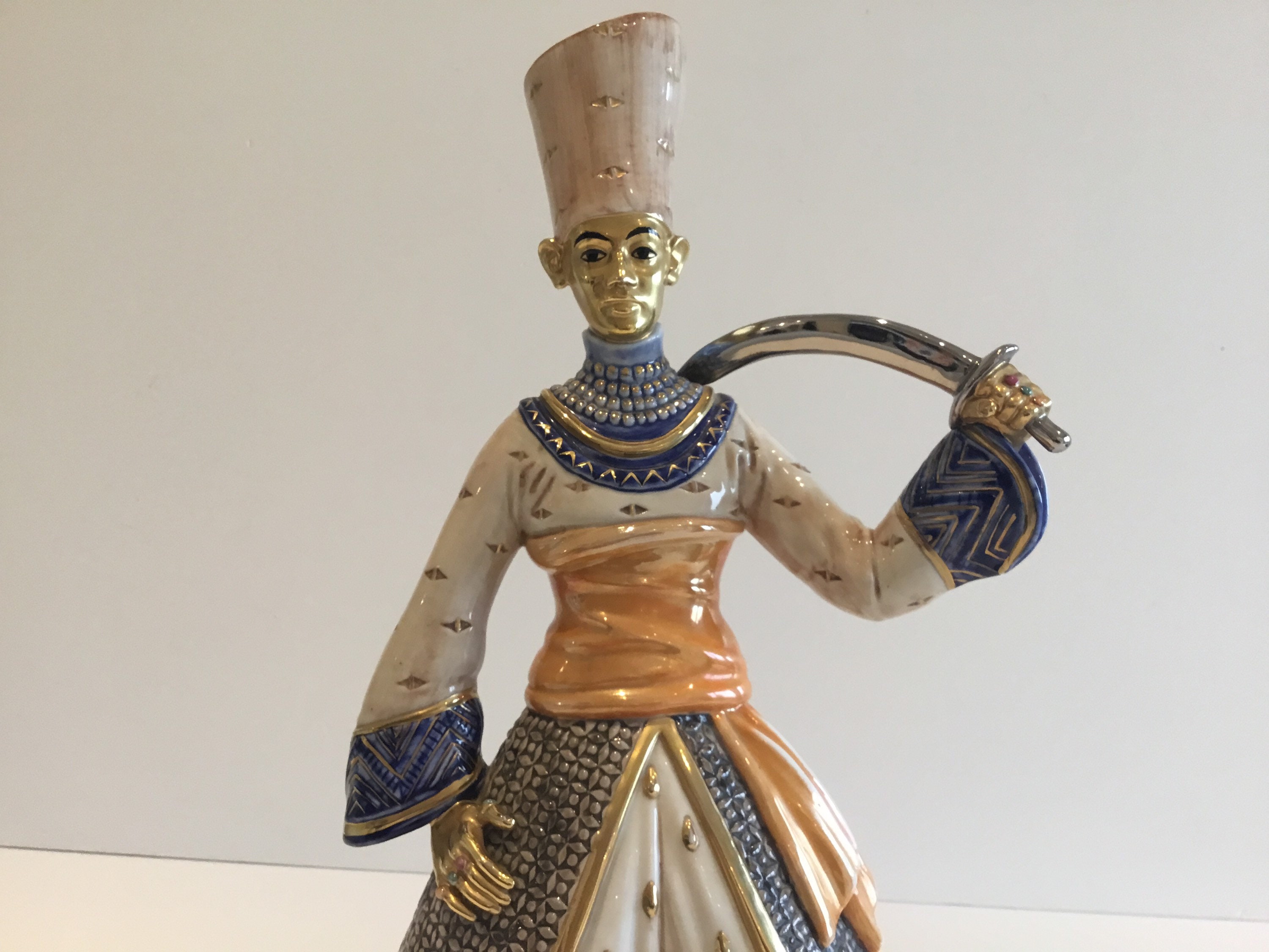 Porcelain Figurine – Large Capodimonte Edoardo Tasca, 1970s Limited Edition — photo 8 of 11