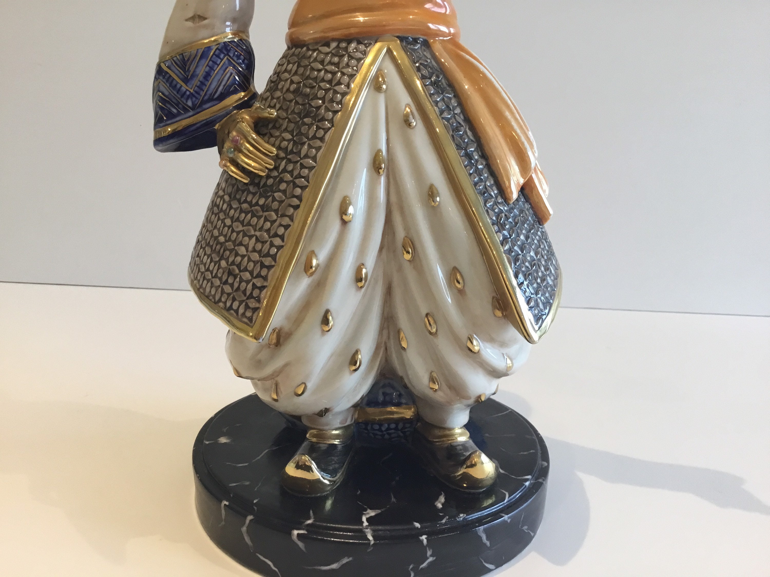 Porcelain Figurine – Large Capodimonte Edoardo Tasca, 1970s Limited Edition — photo 9 of 11