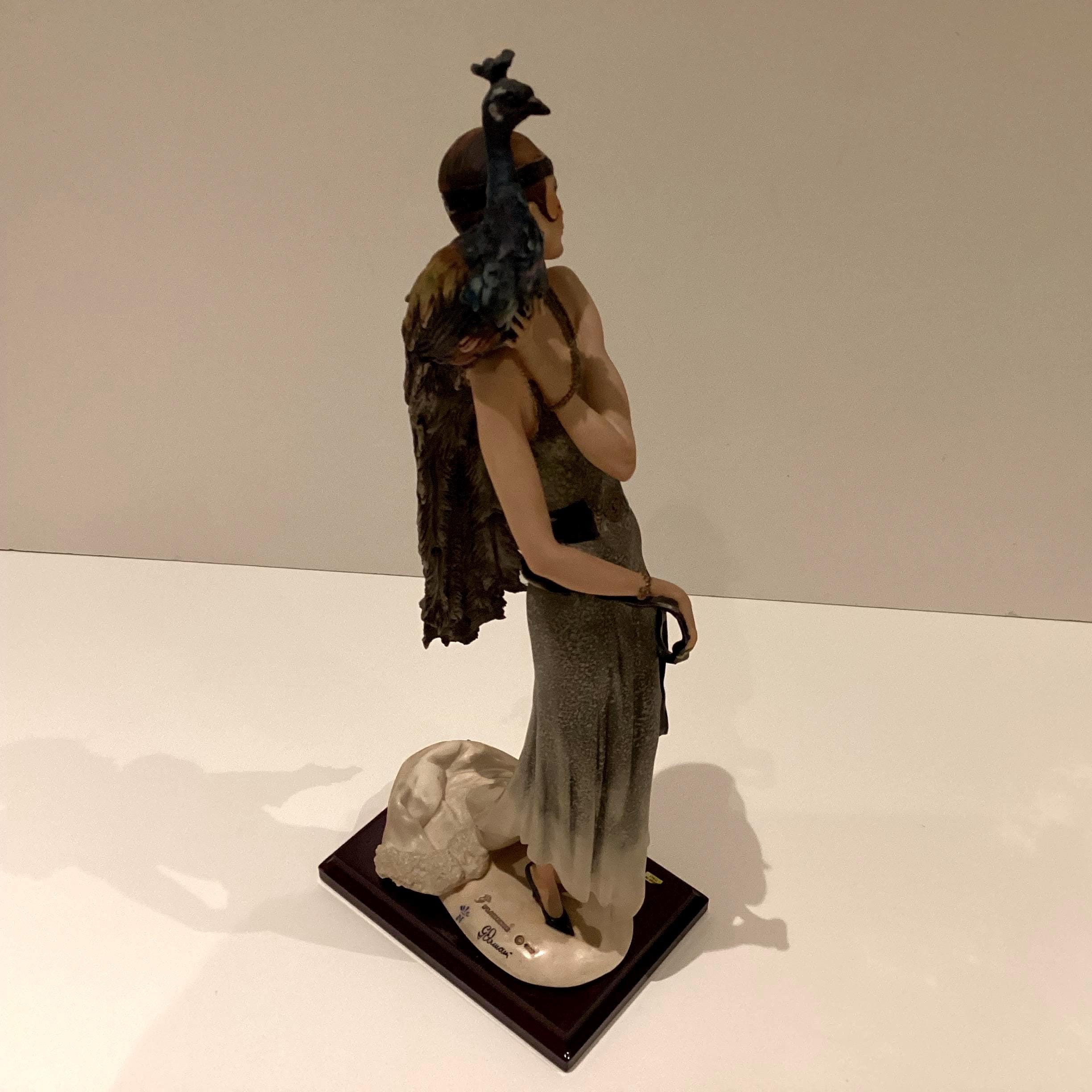 Vintage Figurine | Giuseppe Armani “Lady with Peacock” 1987 Limited Edition 0385C, First Series — photo 6 of 11