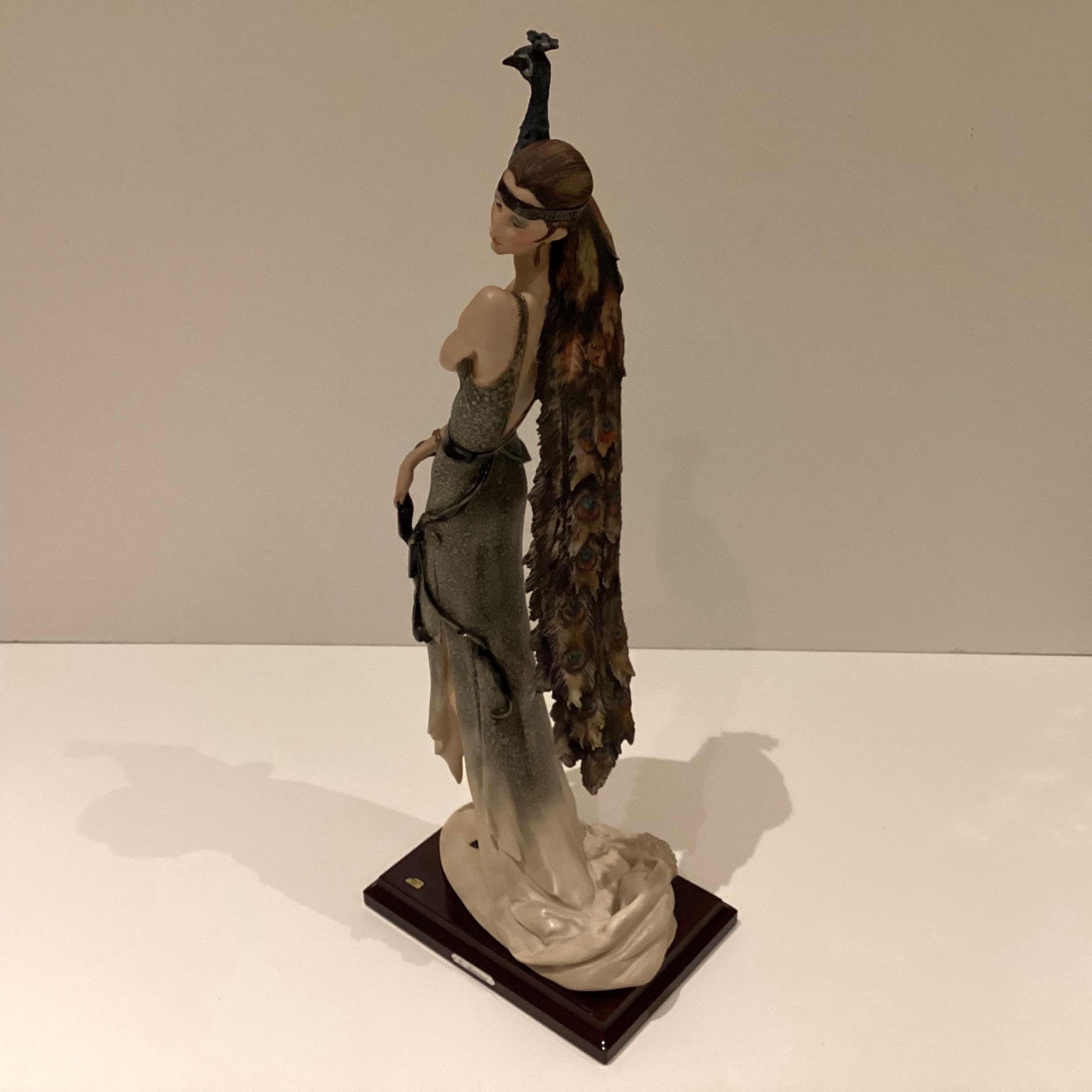Vintage Figurine | Giuseppe Armani “Lady with Peacock” 1987 Limited Edition 0385C, First Series — photo 8 of 11