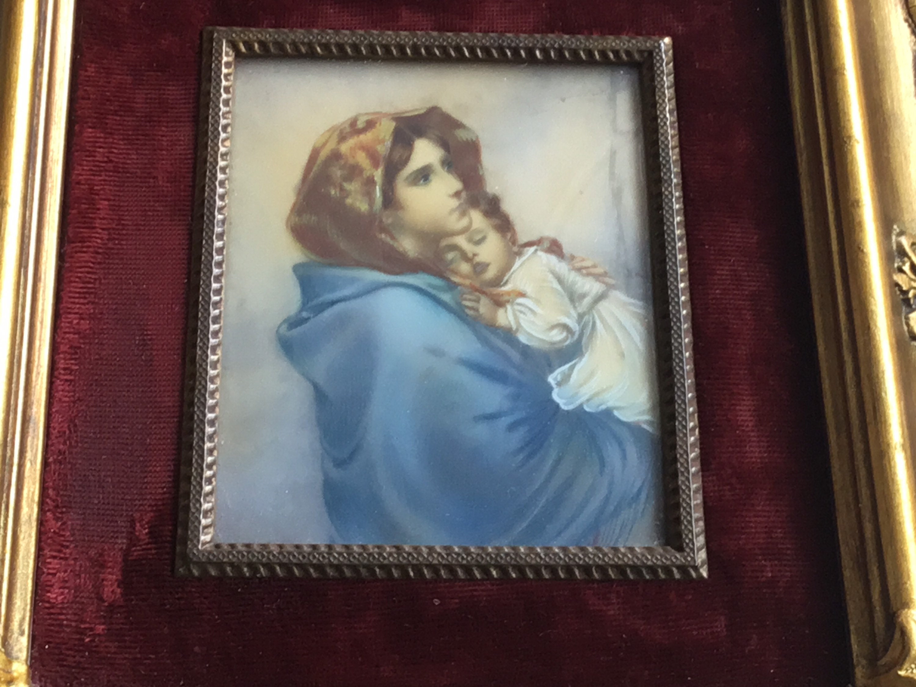 Vintage Miniature | 1900s Madonna and Child, Hand-Painted Convex Glass Made In Italy — photo 3 of 8