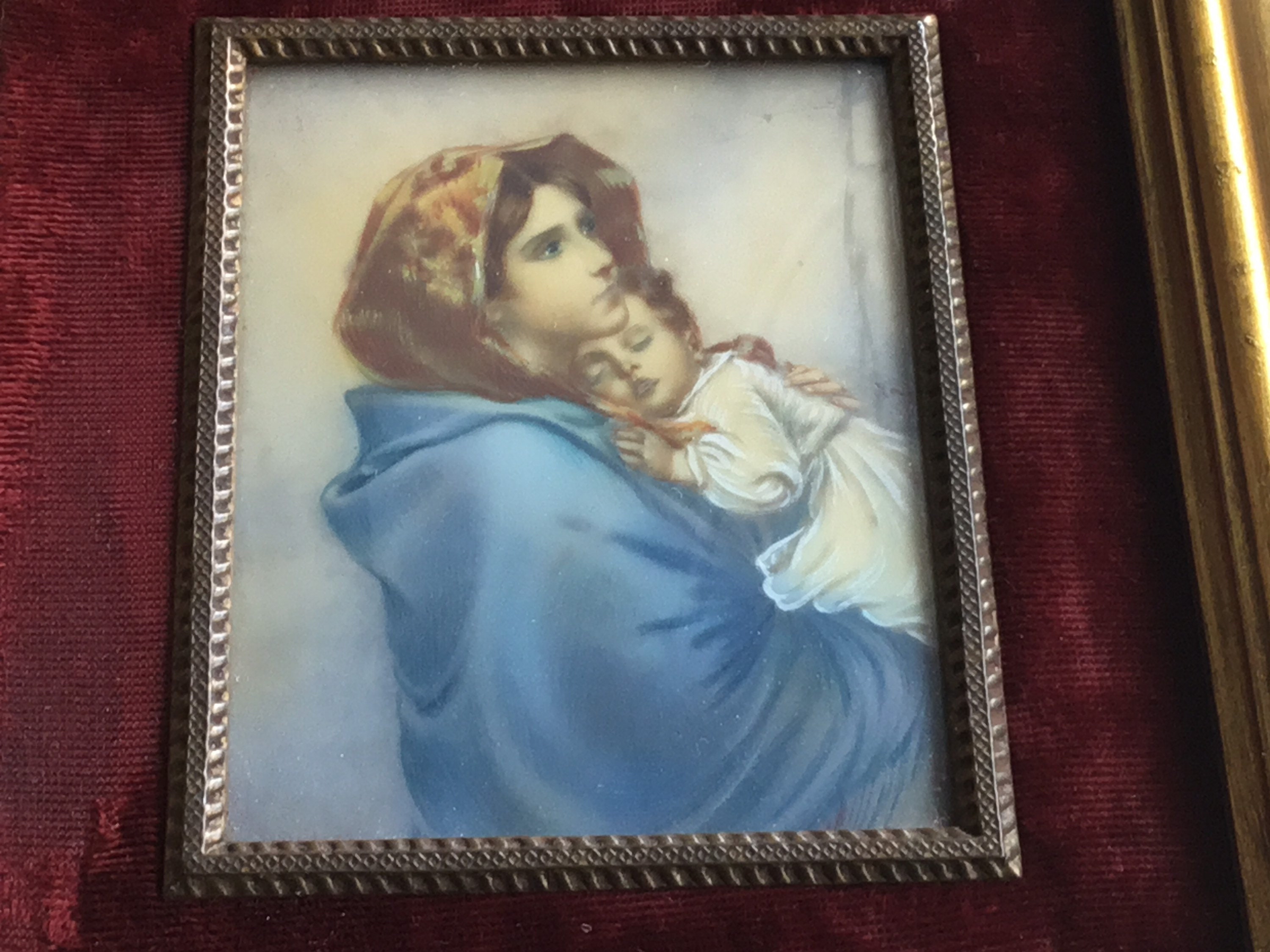 Vintage Miniature | 1900s Madonna and Child, Hand-Painted Convex Glass Made In Italy — photo 5 of 8
