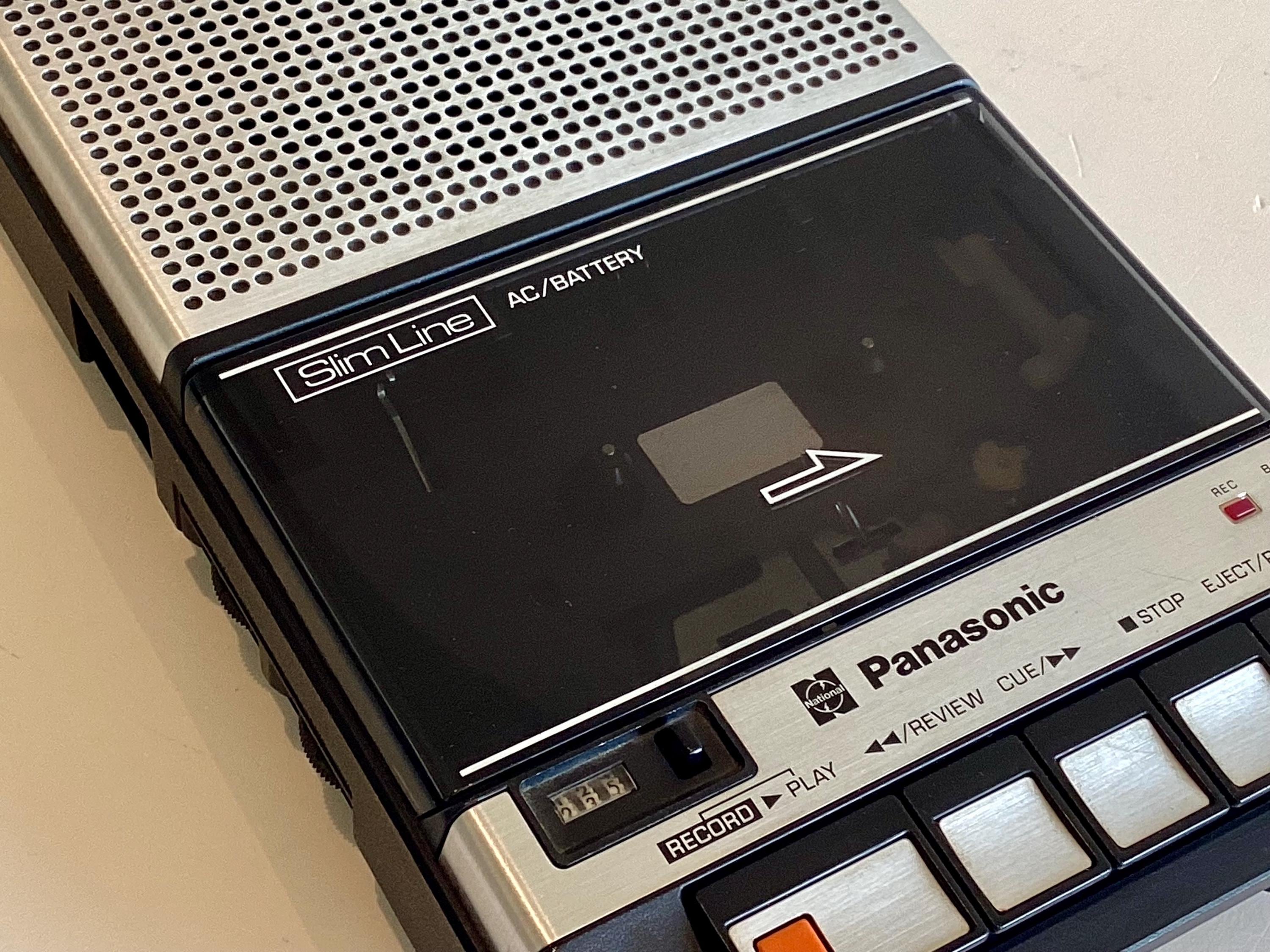 Vintage Cassette Recorder Panansonic RQ-2755 Slim Line Made in Japan Portable Tape Deck — photo 7 of 11