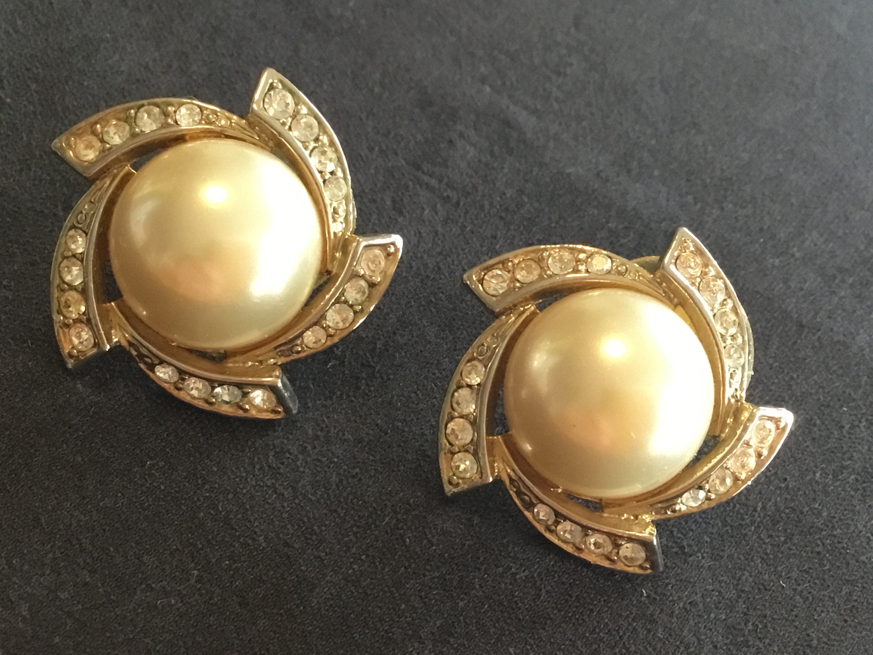 Vintage Jewelry Earrings – Luxury Design (1980s) Made in France — photo 3 of 8