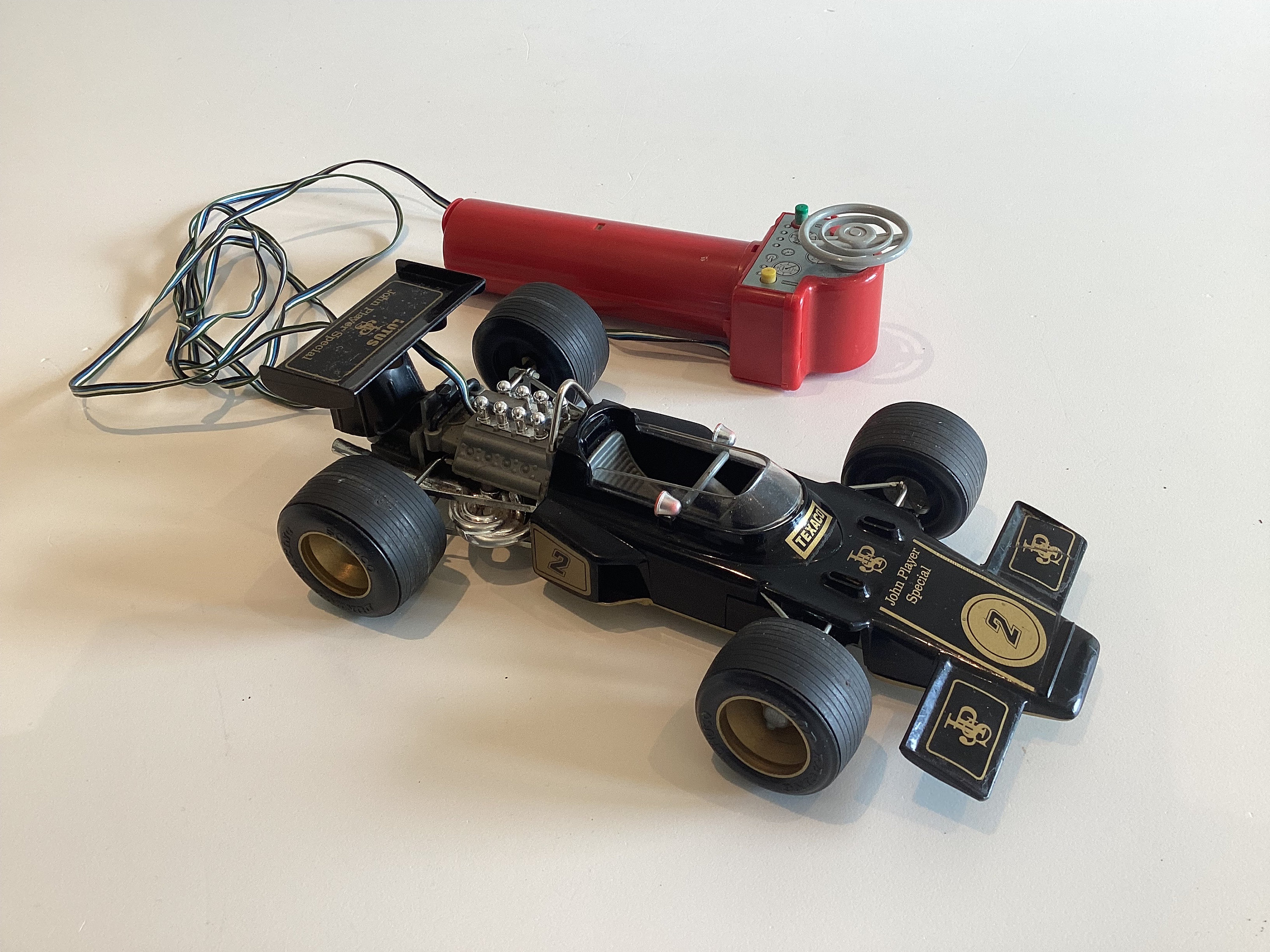 Vintage Toy Car | Schuco Lotus Ford 72 John Player Special (Remote Control) — photo 2 of 9