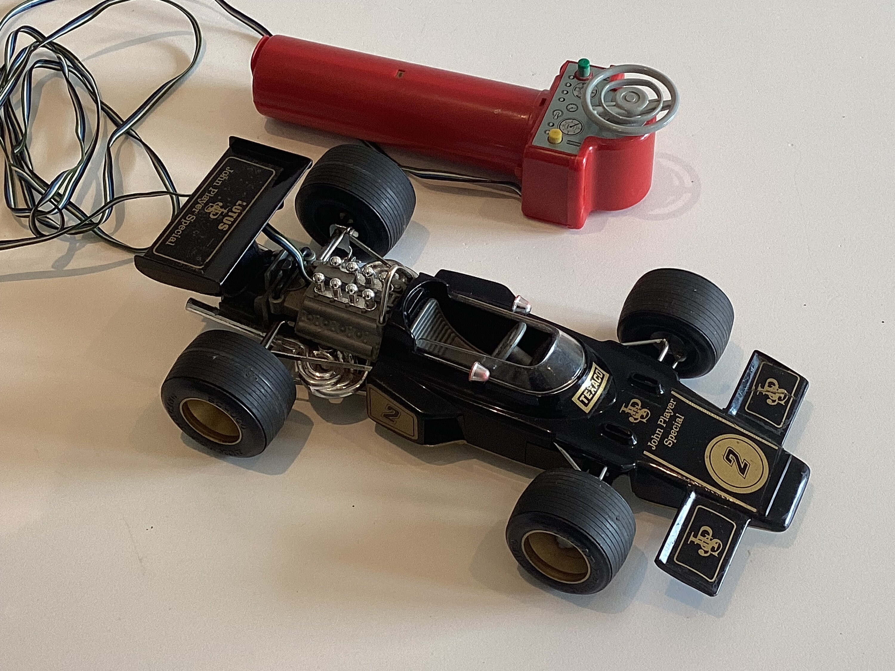 Vintage Toy Car | Schuco Lotus Ford 72 John Player Special (Remote Control) — photo 3 of 9