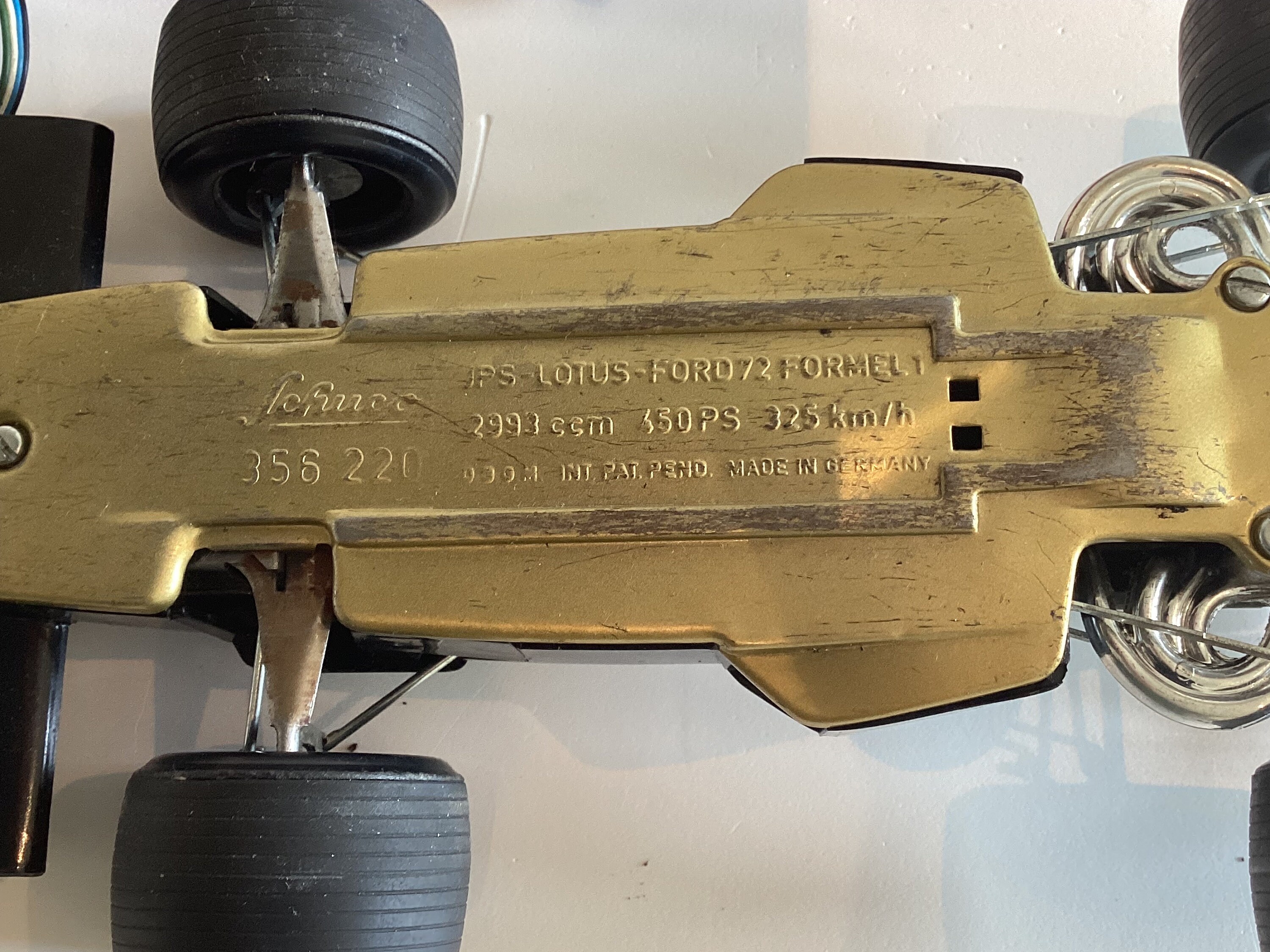 Vintage Toy Car | Schuco Lotus Ford 72 John Player Special (Remote Control) — photo 9 of 9