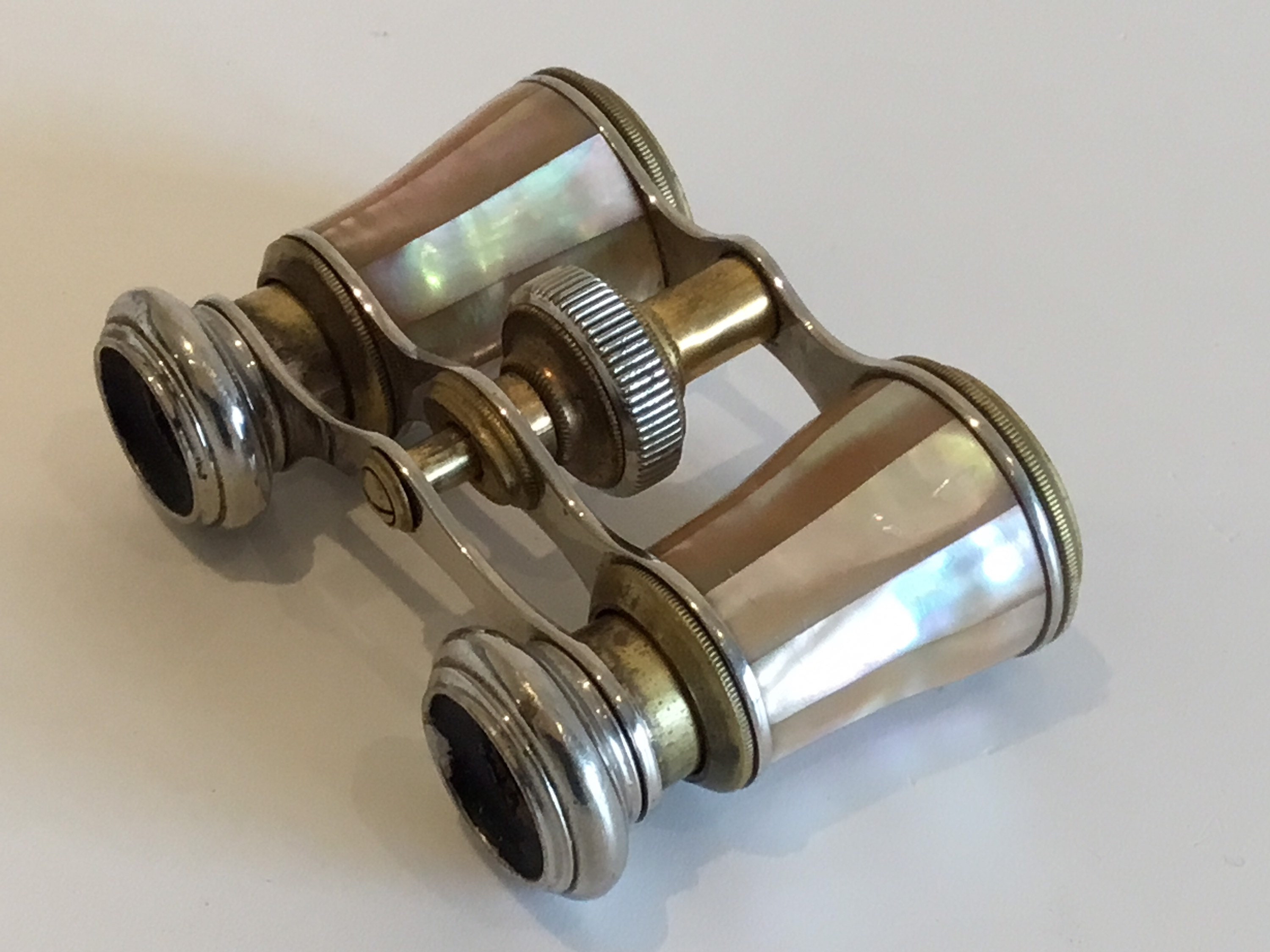 Vintage Theater Binoculars | 1920s French Art Deco Schwartz Opticien, Mother of Pearl — photo 3 of 10