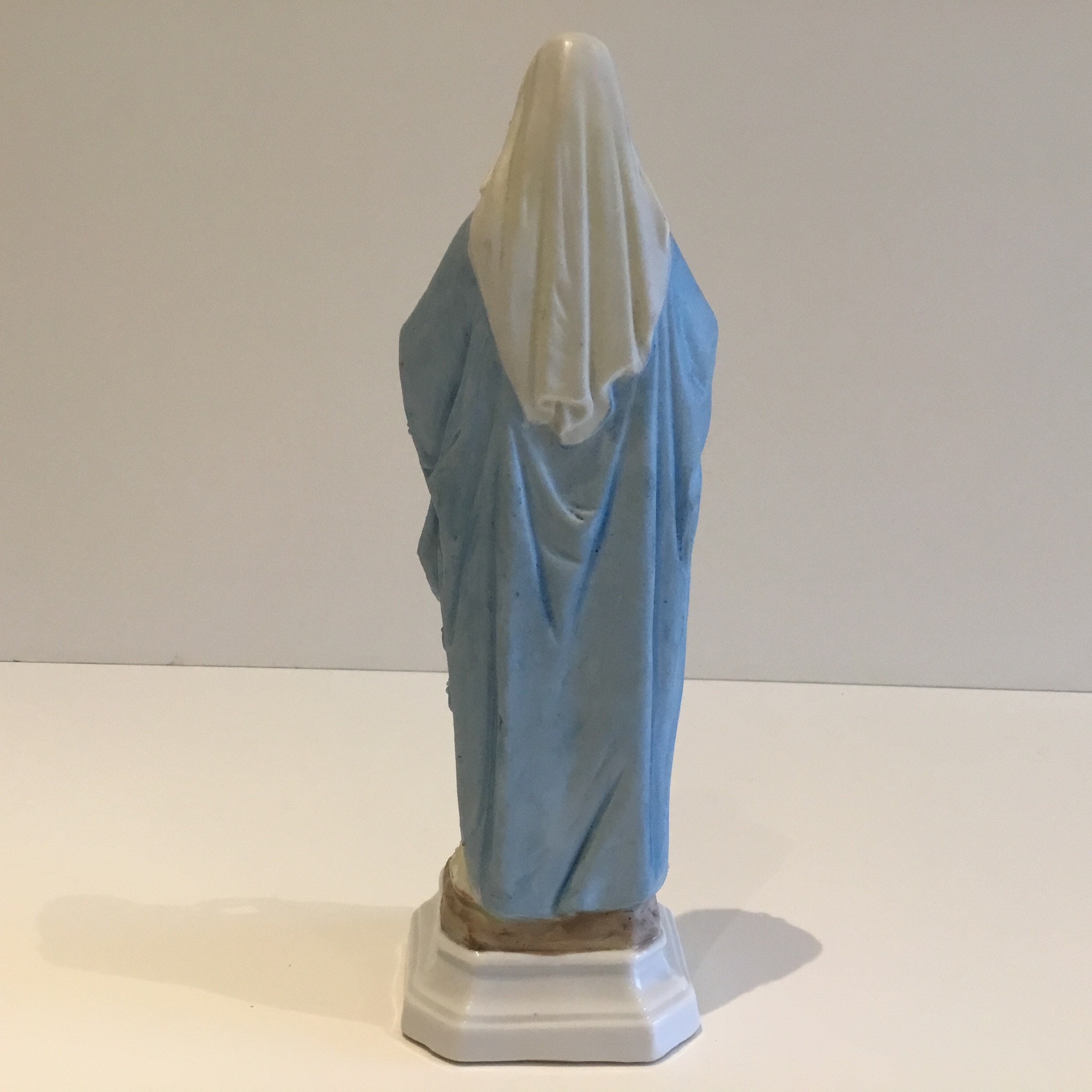 Vintage Statue 1930s|  Sacred Heart Porcelain Figurine, Religious Art Made In France — photo 5 of 9