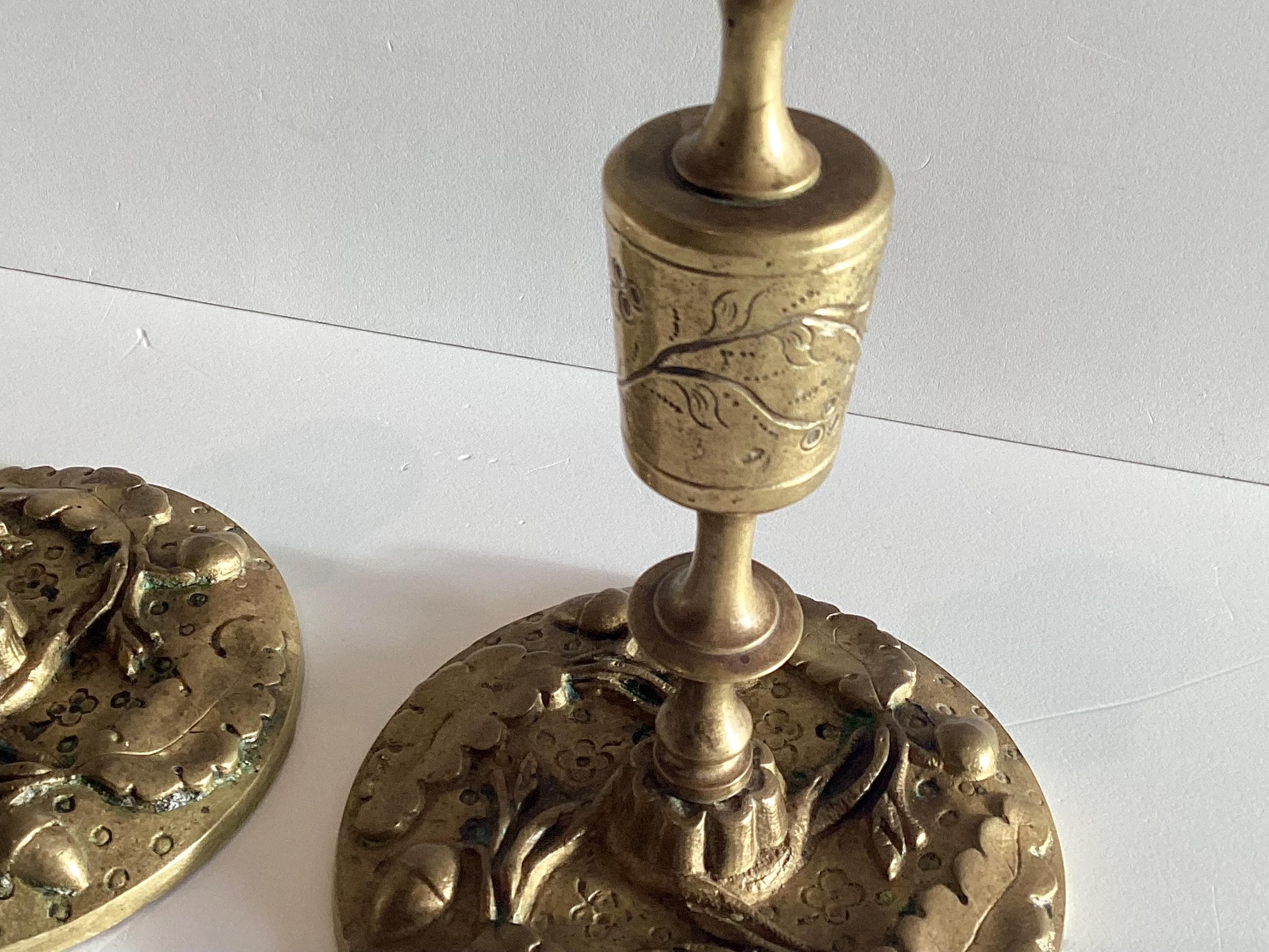 Antique Candlesticks – French Art Deco Bronze Pair with Leaf & Acorn Relief (1920s) — photo 8 of 10