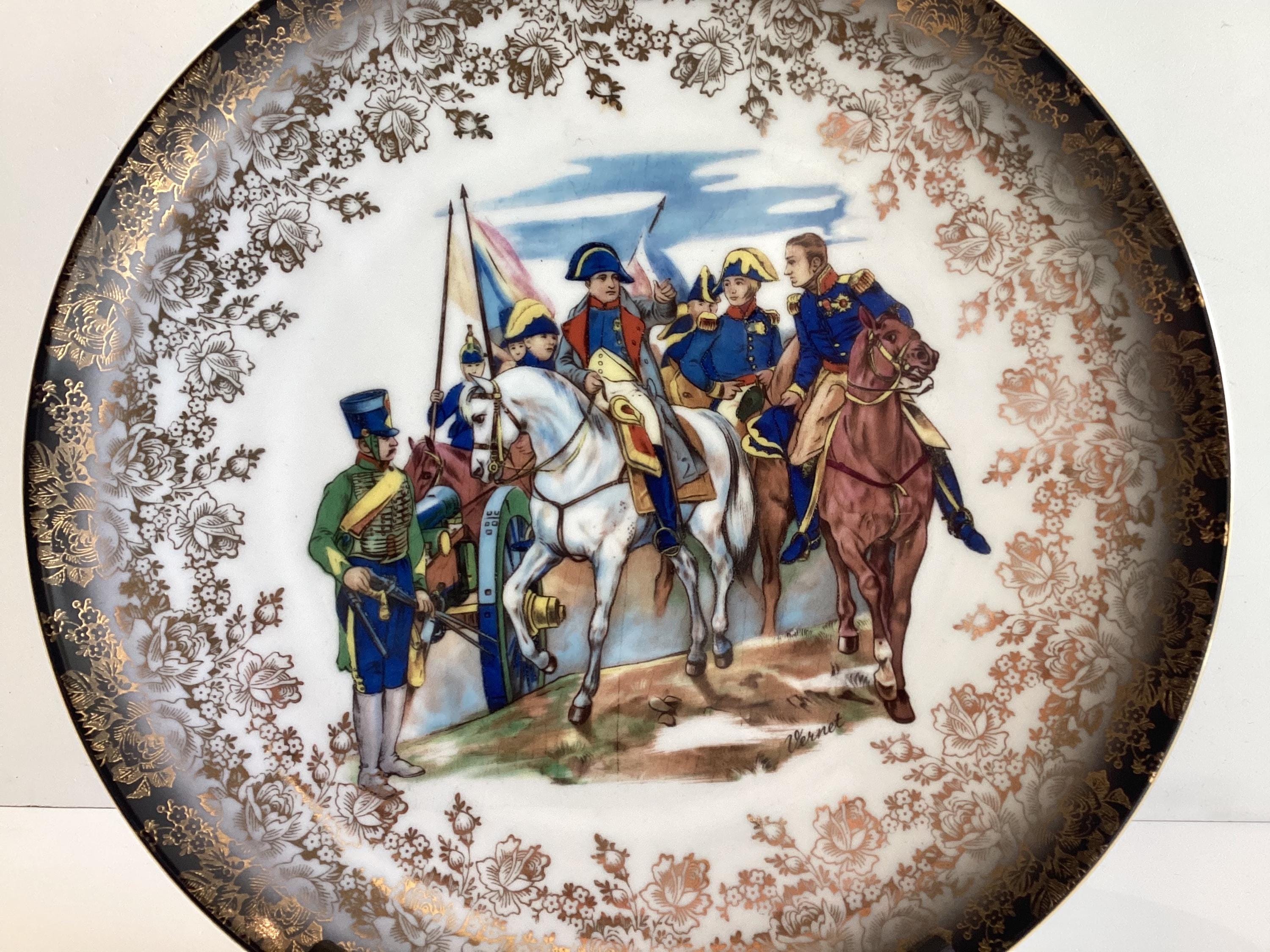 Vintage Plate | 1940s Geman Schumann Arzberg Cabinet Plate 71, Gold Border — photo 5 of 8