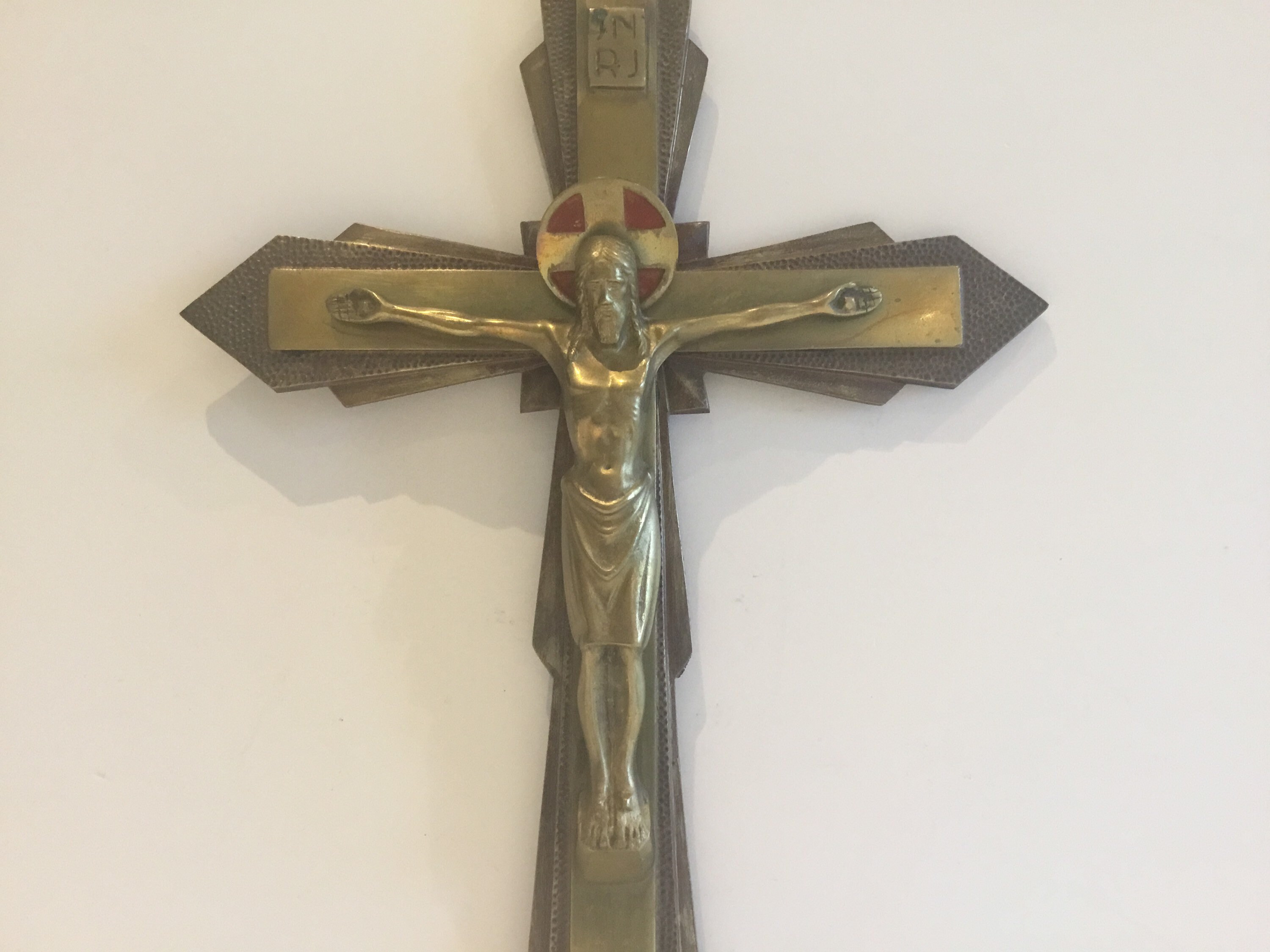 Vintage French Crucifix – Large Art Deco (1930s) Brass & Gilded Bronze — photo 9 of 11