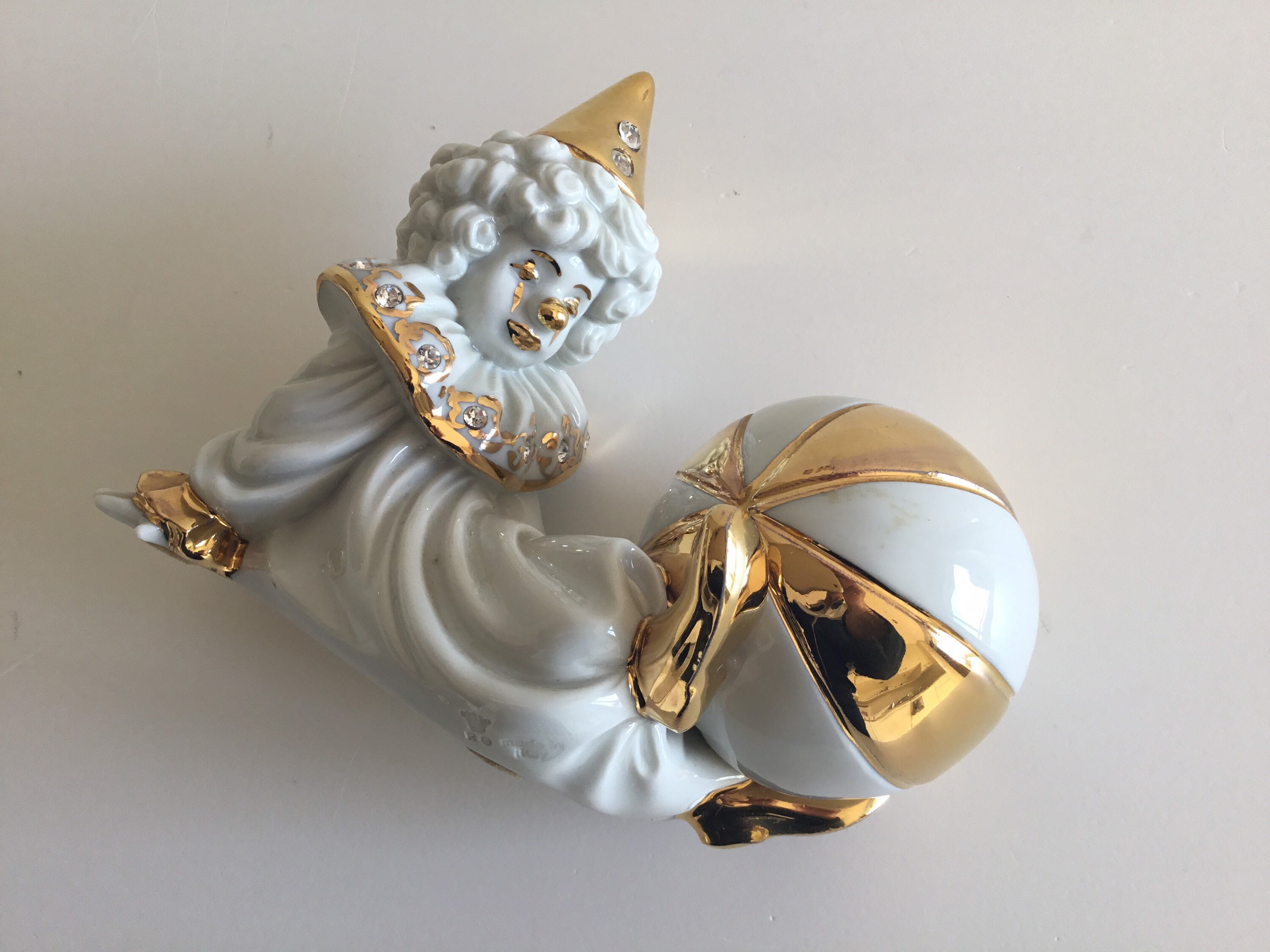 Vintage Italian Figurine | Swarovski Crystal RG Capodimonte Clown, 24k Gold 1970s — photo 5 of 10