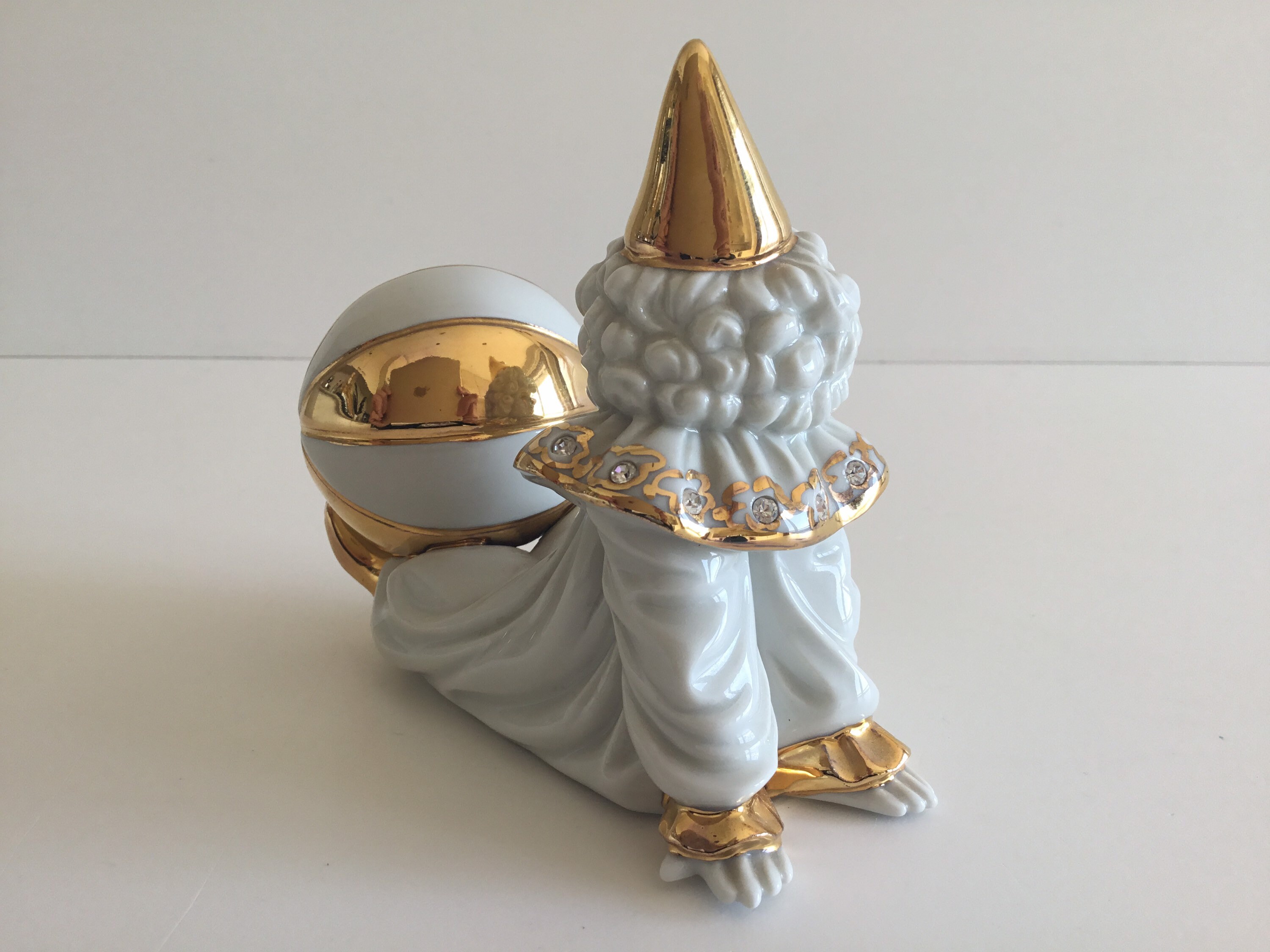 Vintage Italian Figurine | Swarovski Crystal RG Capodimonte Clown, 24k Gold 1970s — photo 6 of 10