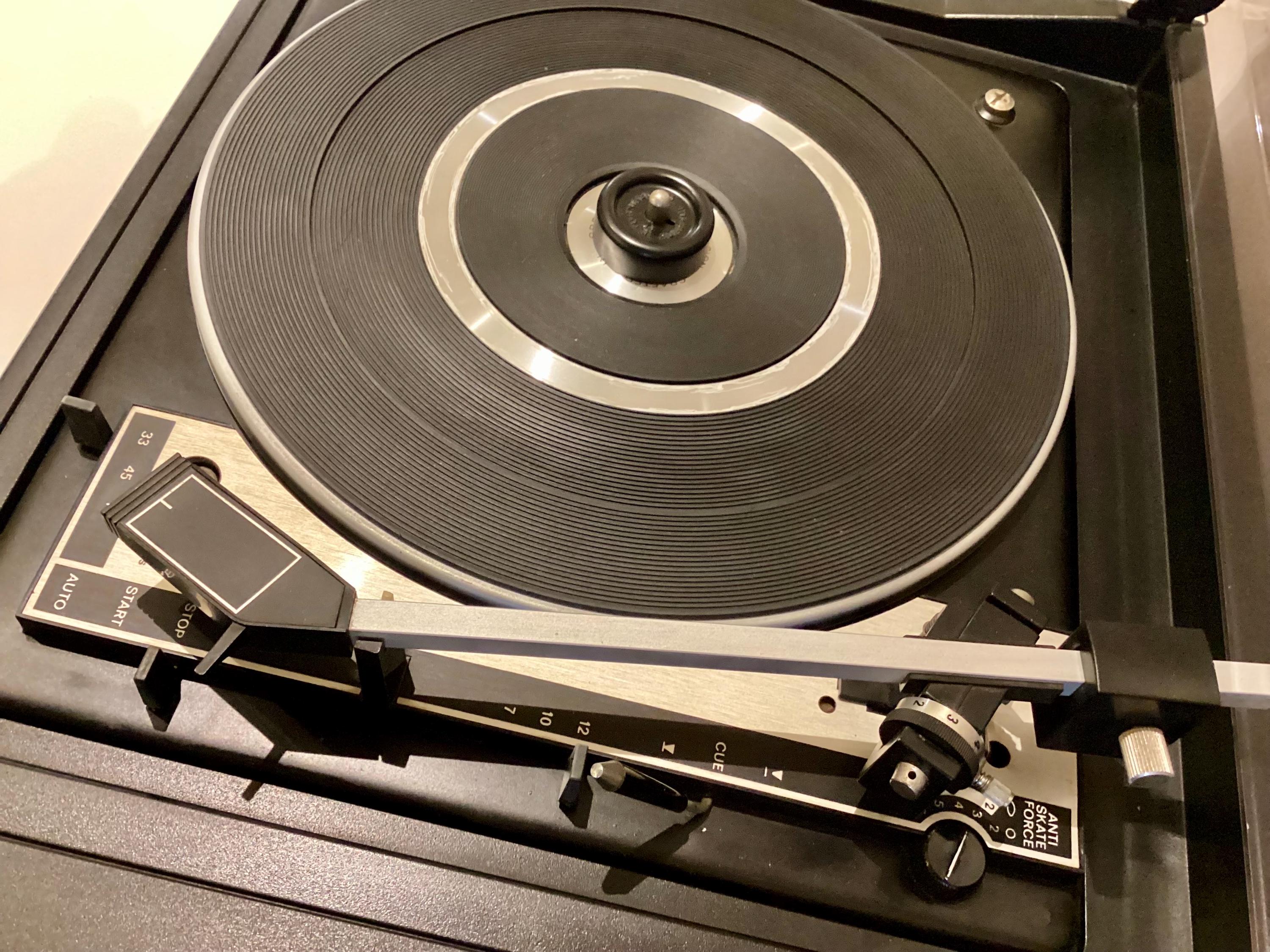 Vintage Stereo ITT Schaul Lorenz 7100 (1970s) Germany, Radio Turntable Cassette, Working — photo 10 of 11