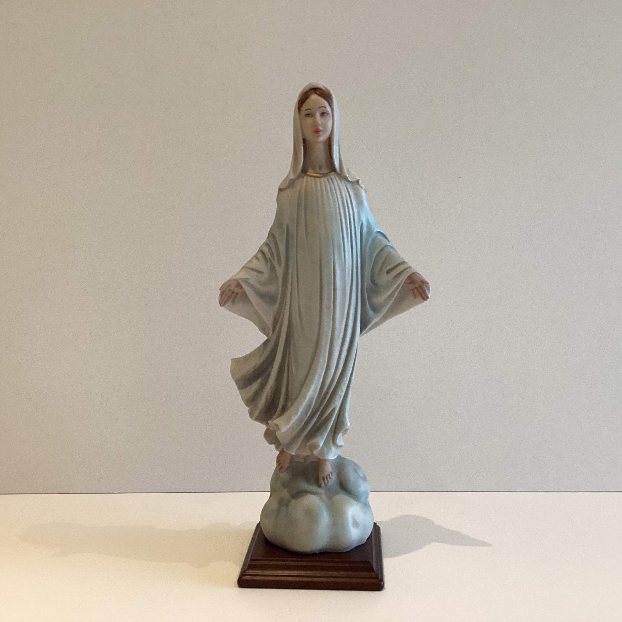 Vintage Sculpture – 1987 Large Figurine Italian Religious Art, Collecible Statue — photo 2 of 7
