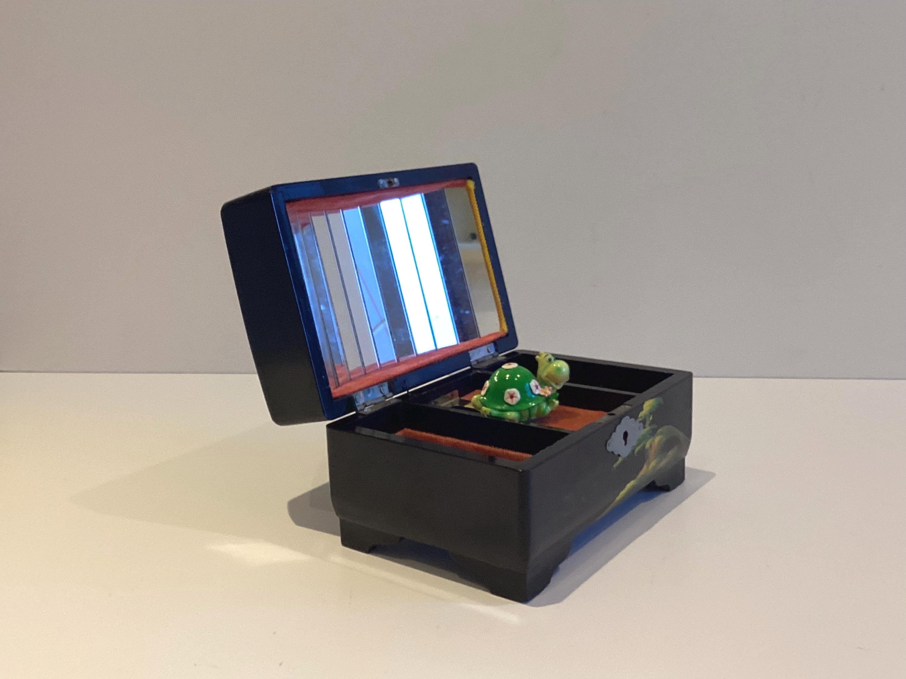 Vintage Music Box | 1960s Japanese Jewelry Box with Spinning Turtle — photo 2 of 7