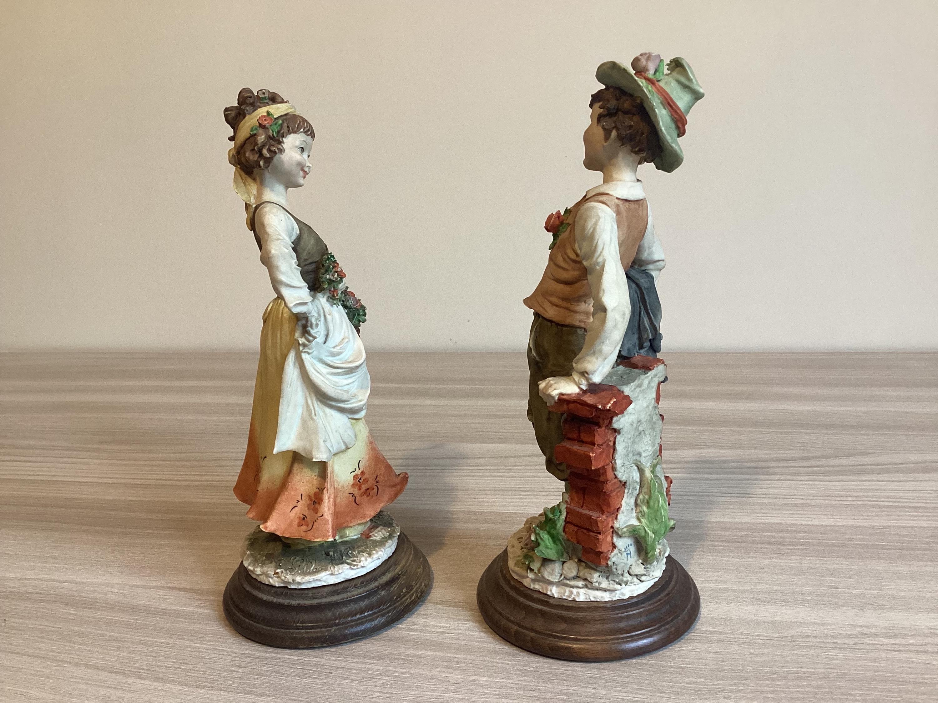 Porcelain Figurine (1970s) Pair Of Capodimonte Statuettes, Giuseppe Armani Florence Made In Italy — photo 6 of 8