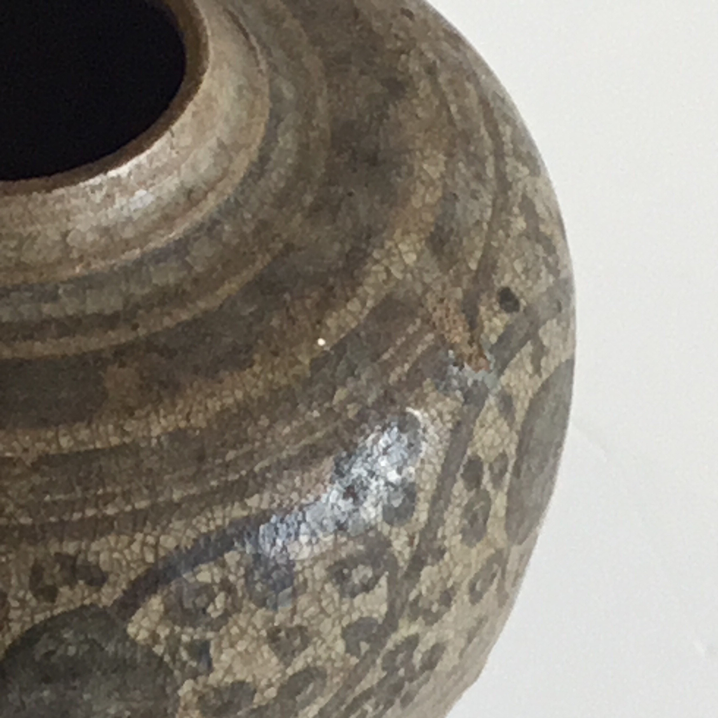 Vintage Collectible Rare Vase (15th Century) Thai Kalong Ware – Northern Thailand Pottery — photo 11 of 11