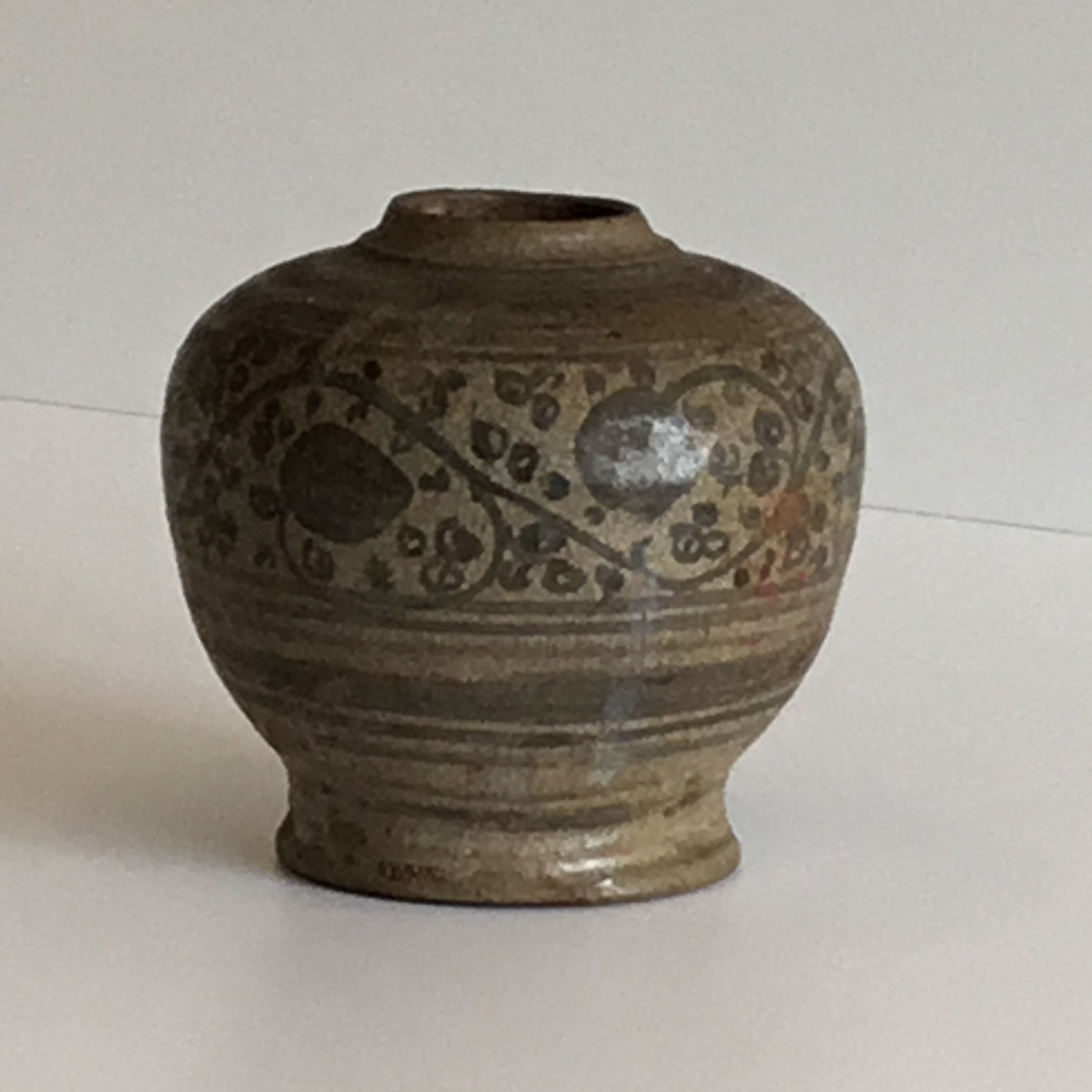 Vintage Collectible Rare Vase (15th Century) Thai Kalong Ware – Northern Thailand Pottery — photo 3 of 11