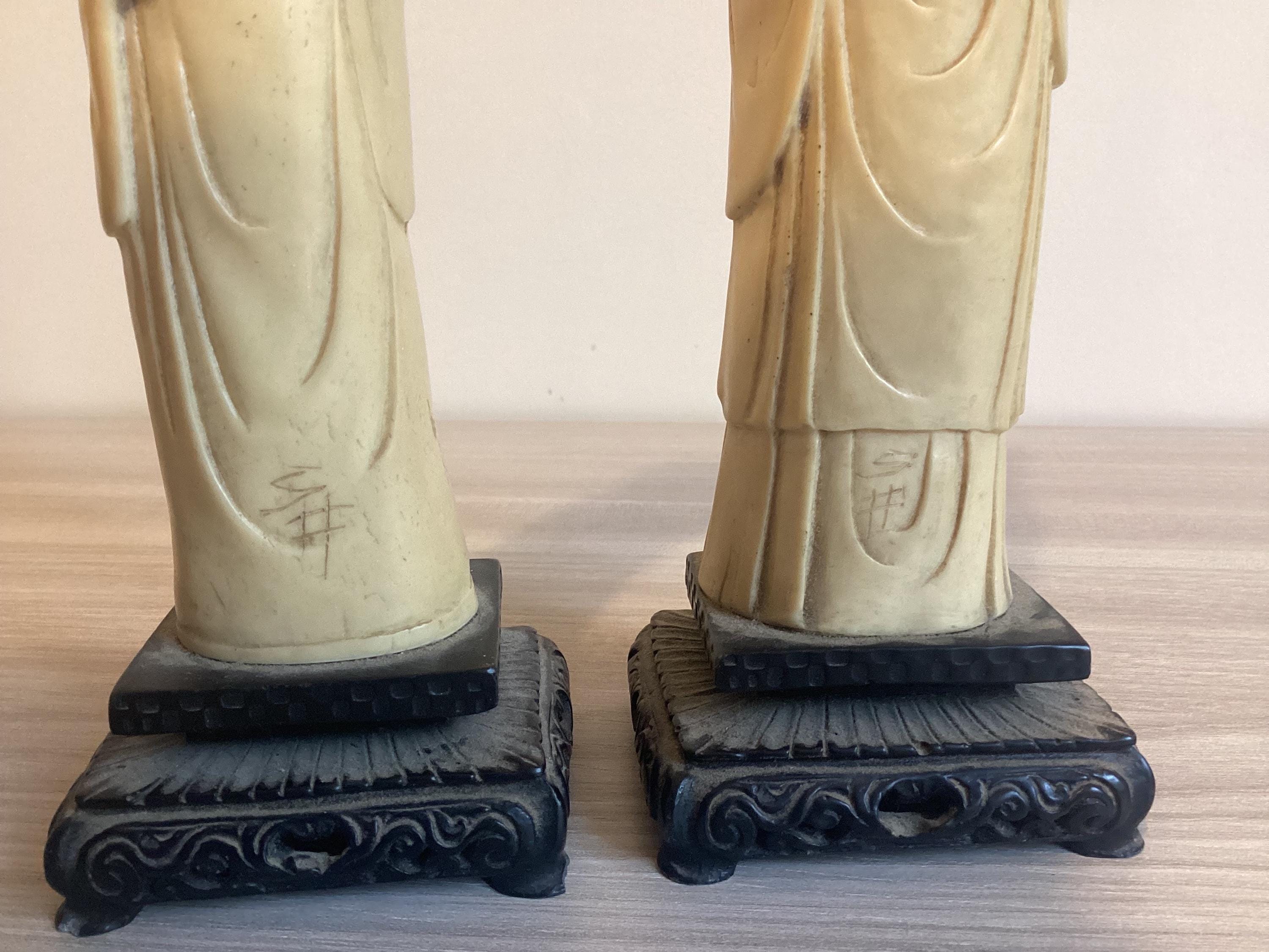 Vintage Sculpture | 1950s Ivory Solid Resin Statue Made In China — photo 9 of 9